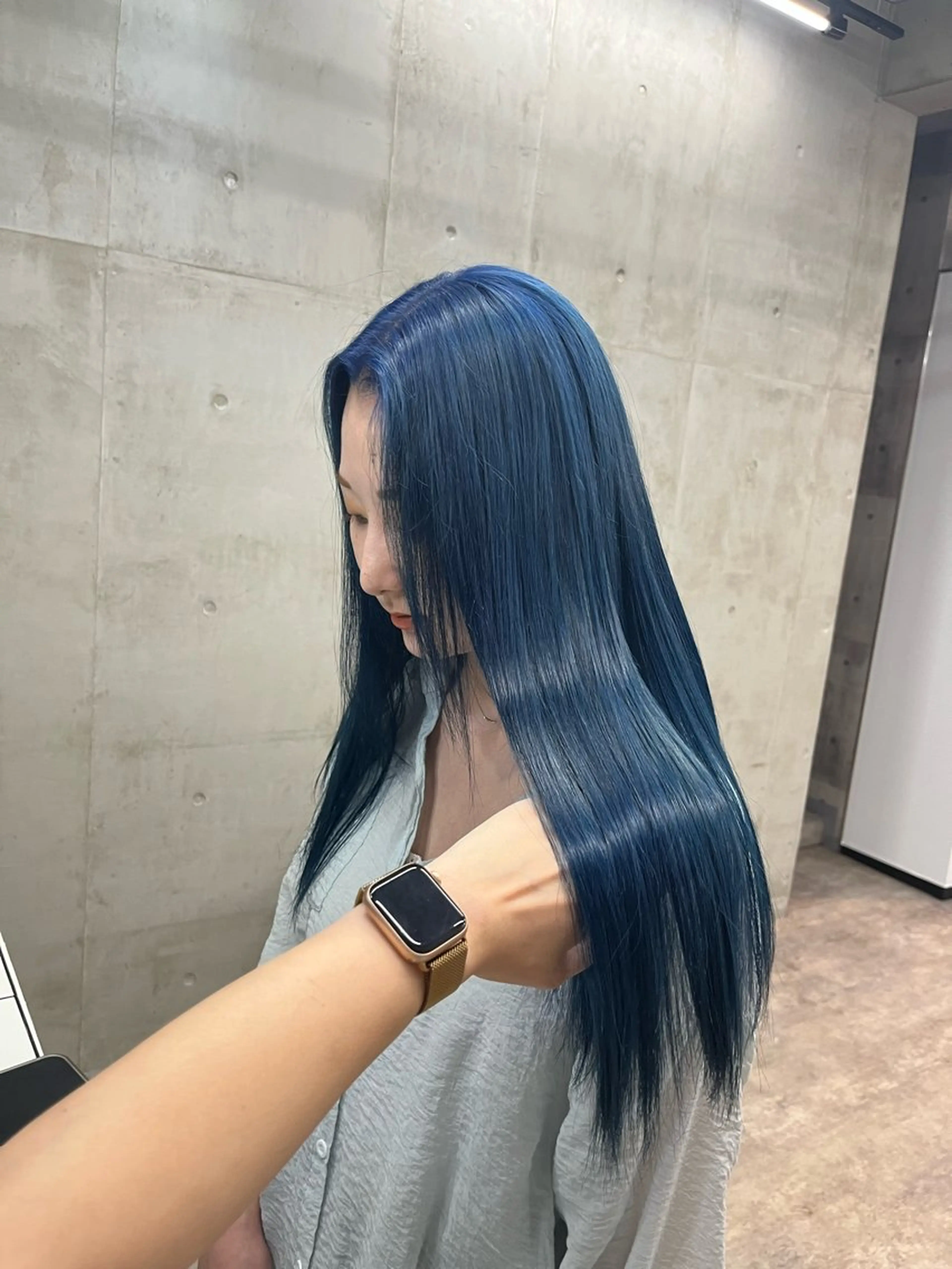 ロング カラー ベージュカラー ブリーチ ケアブリーチ 透明感カラー ダブルカラー SALT WATER所属・🫐 𝐌𝐚𝐨 🫐似合わせcutのヘアスタイル