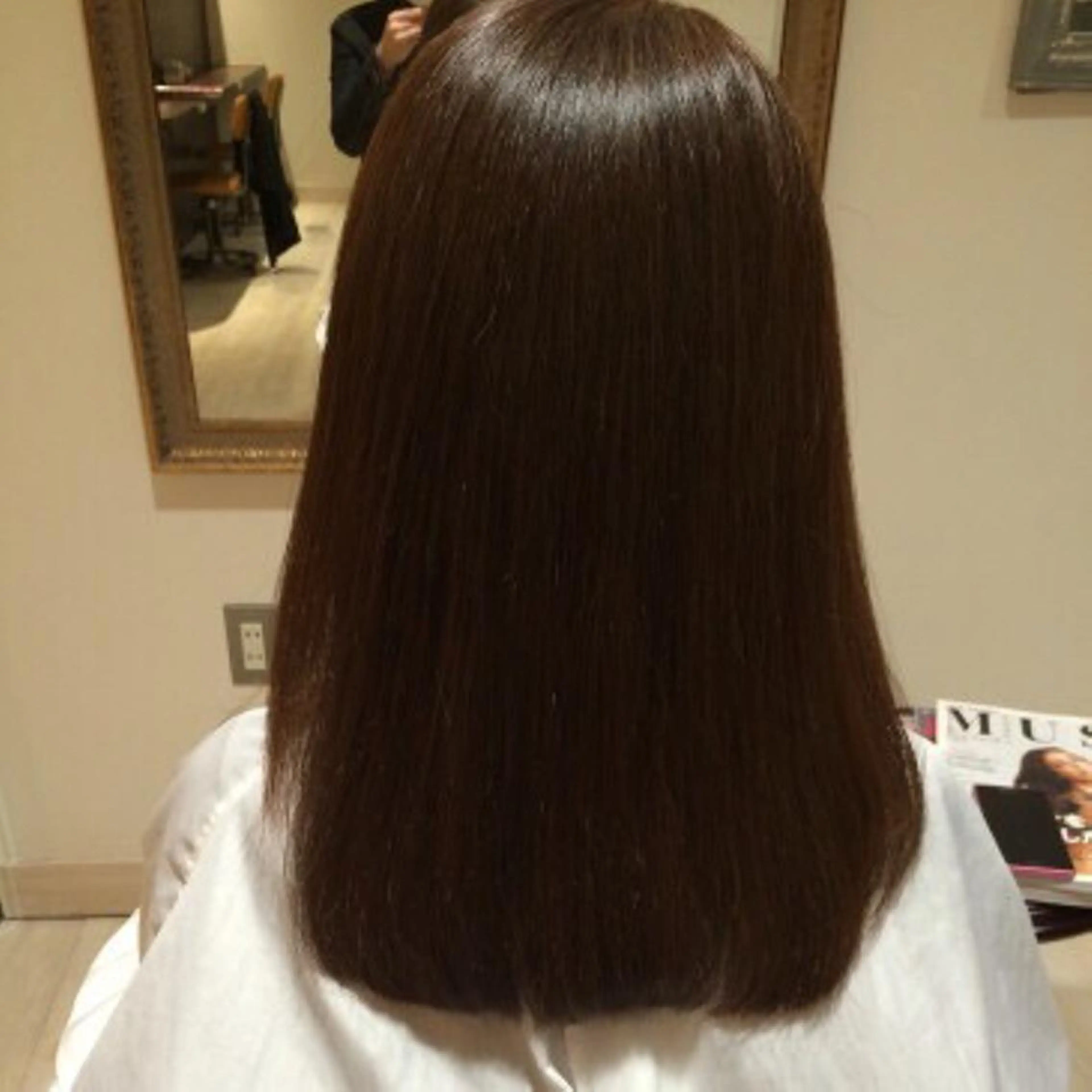 セミロング カラー Amel hairのヘアスタイル