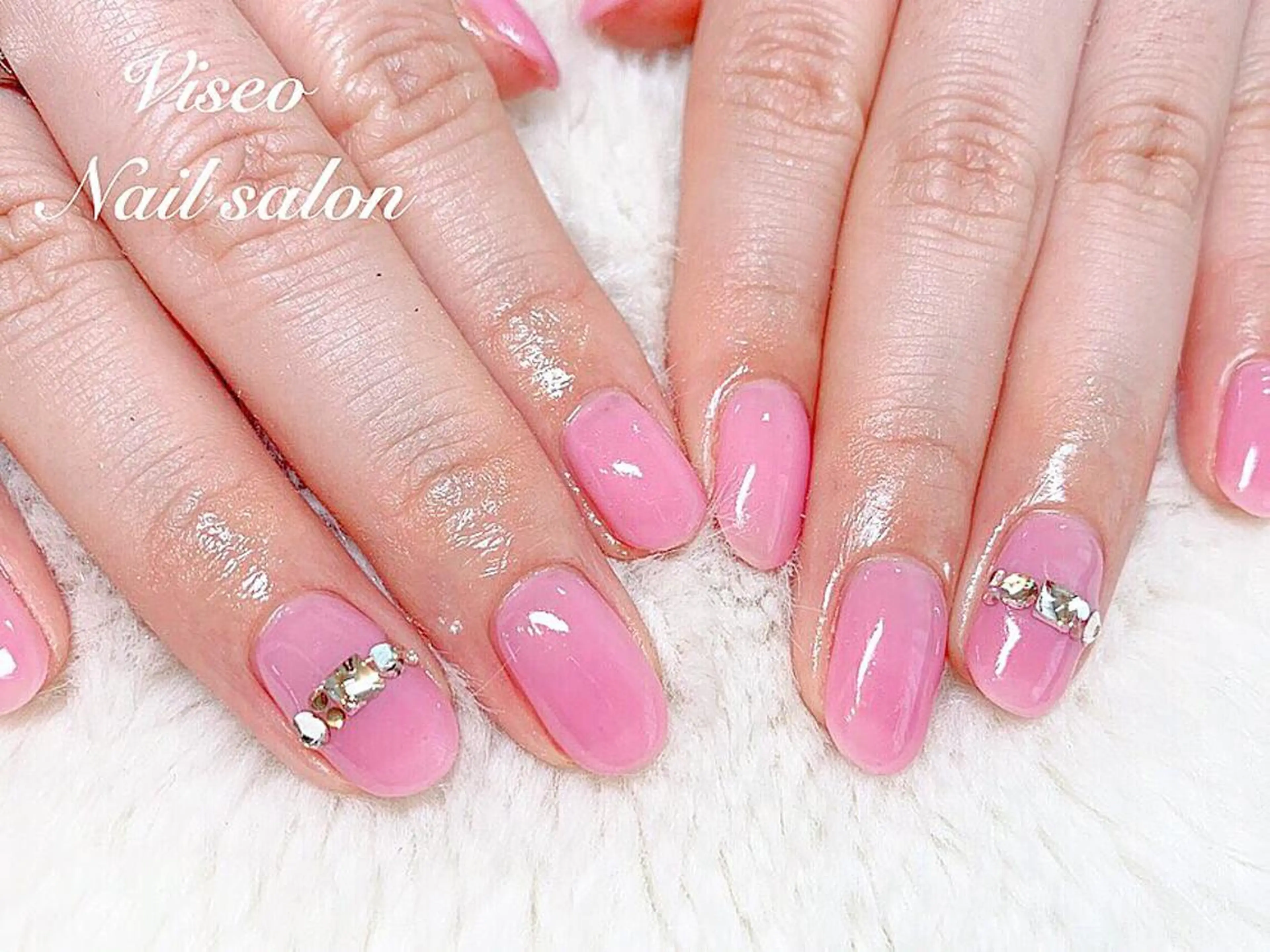 ネイル Viseo《6週間 長持ちパラジェル》のネイルデザイン