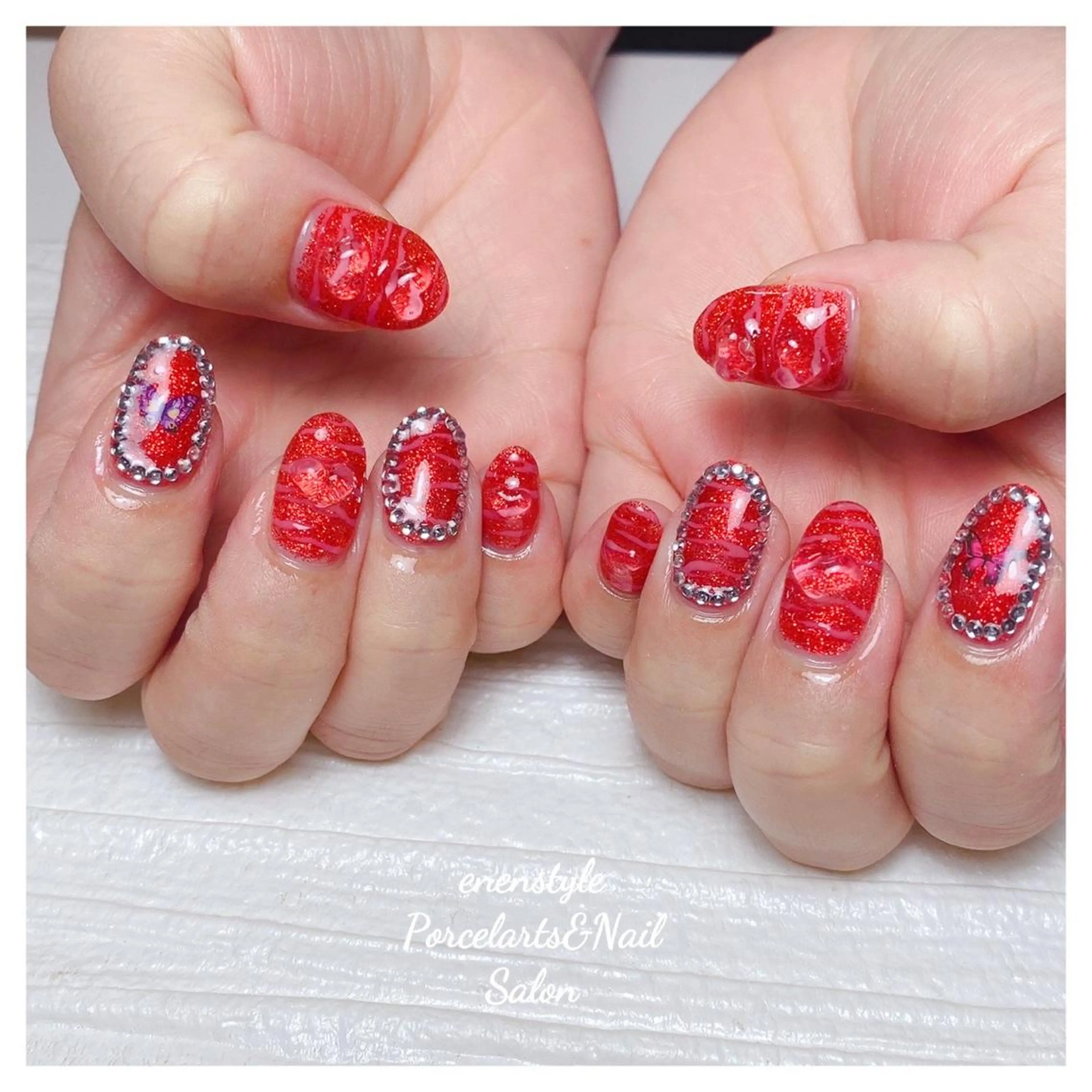 ショート ネイル 👑enen style👑のネイルデザイン