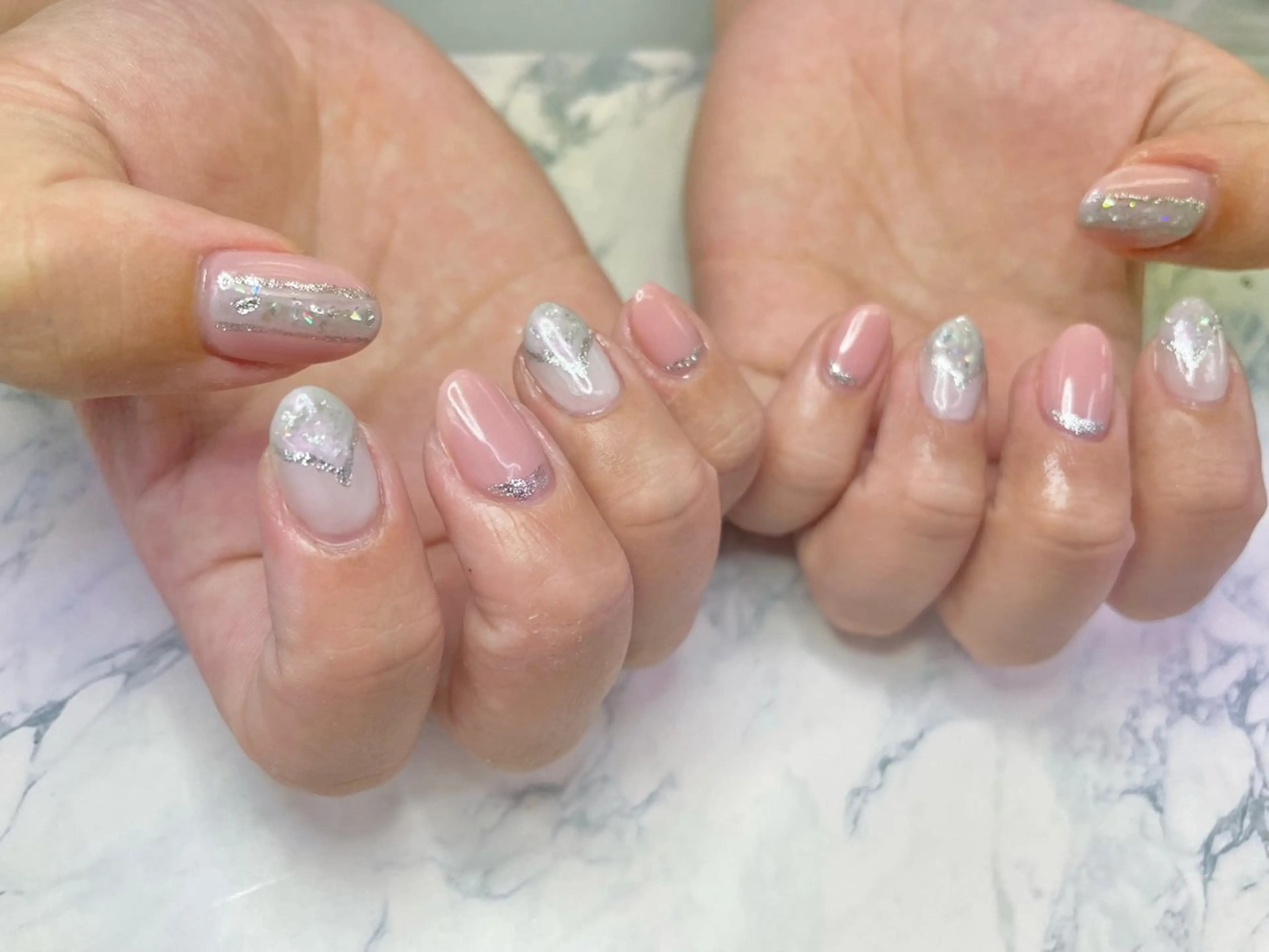 ネイル Rich to勝川店所属・村瀬 満里子のネイルデザイン