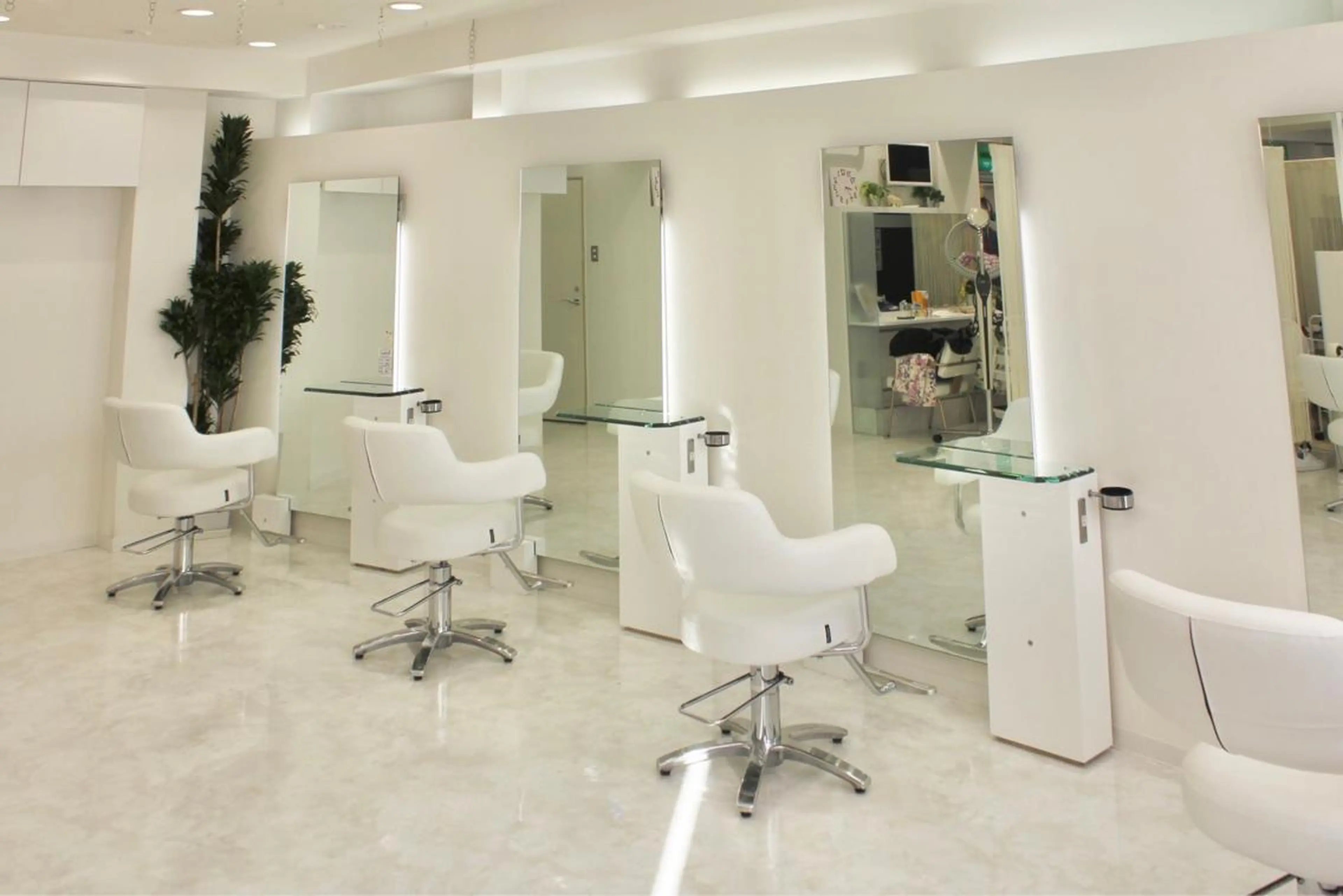 hair Freak所属・まつげ/艶髪 /SAYAKAのマツエク・マツパデザイン