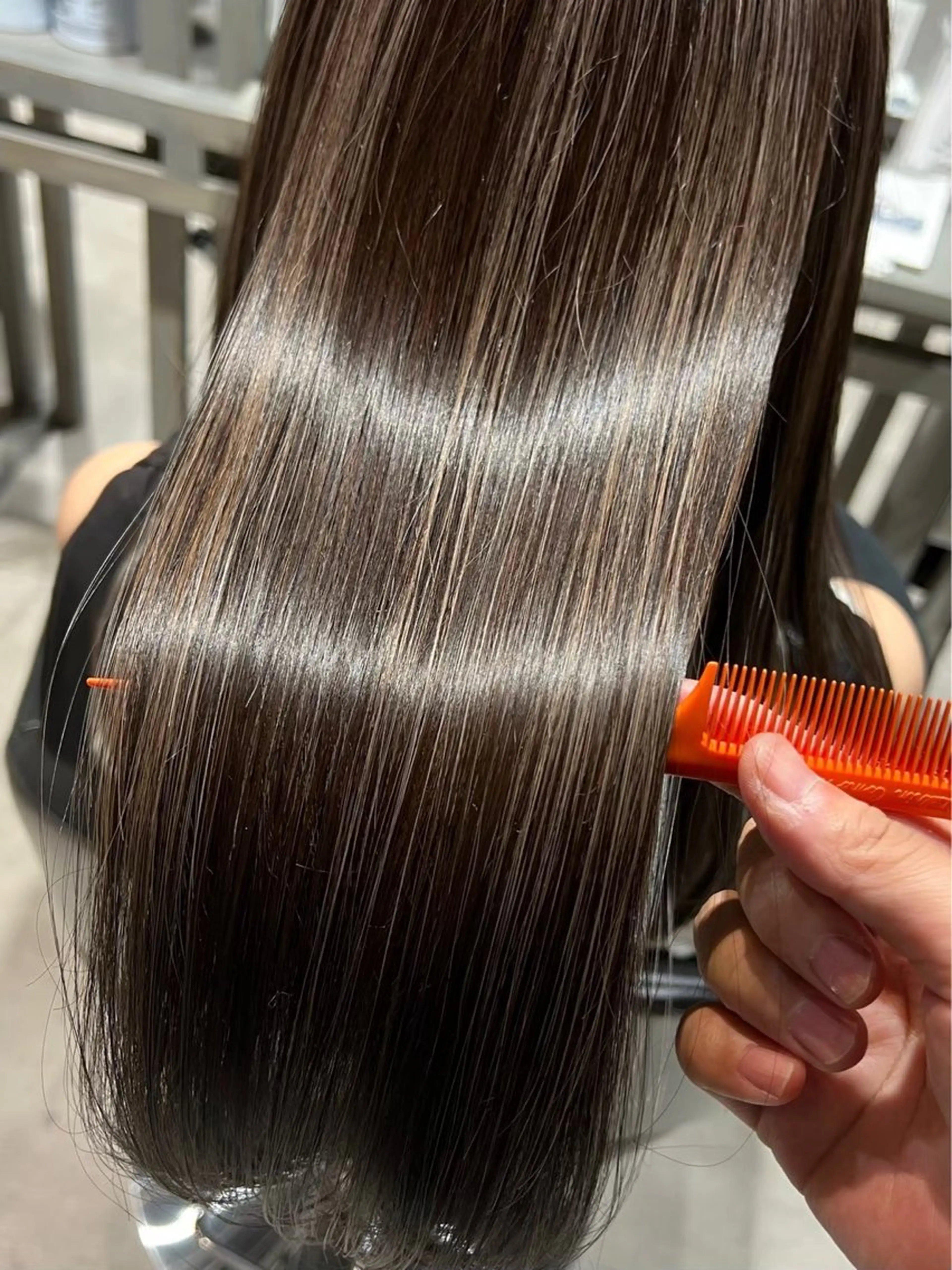 パーマ 透明感カラー/レイヤ ーhinata.のヘアスタイル