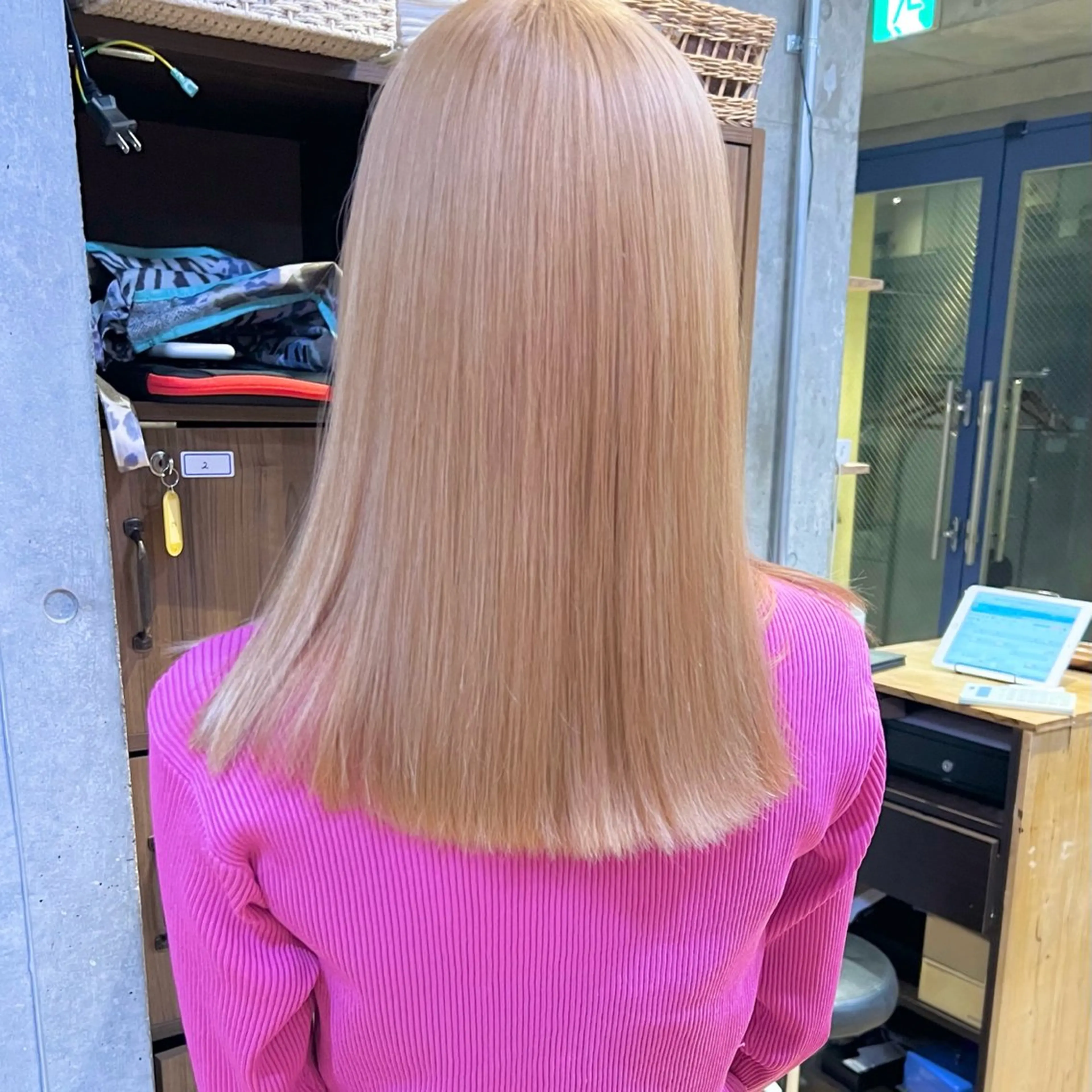 ミディアム ⭐️横浜ブリーチ特化 美容師　堤涼⭐️のヘアスタイル