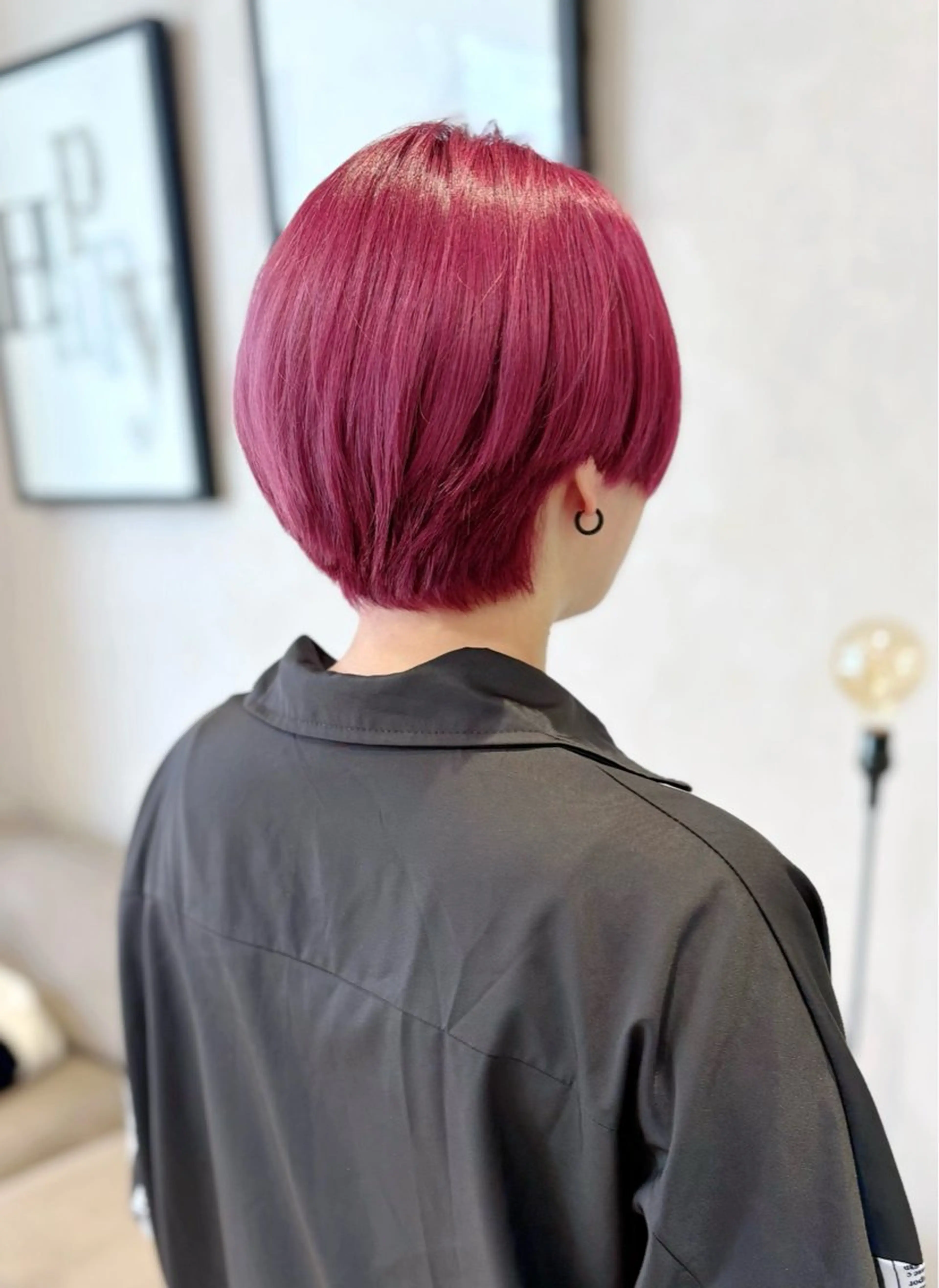 ショート カラー ヘアカラー 𝗔𝗞𝗜𝗧𝗔 🎨のヘアスタイル