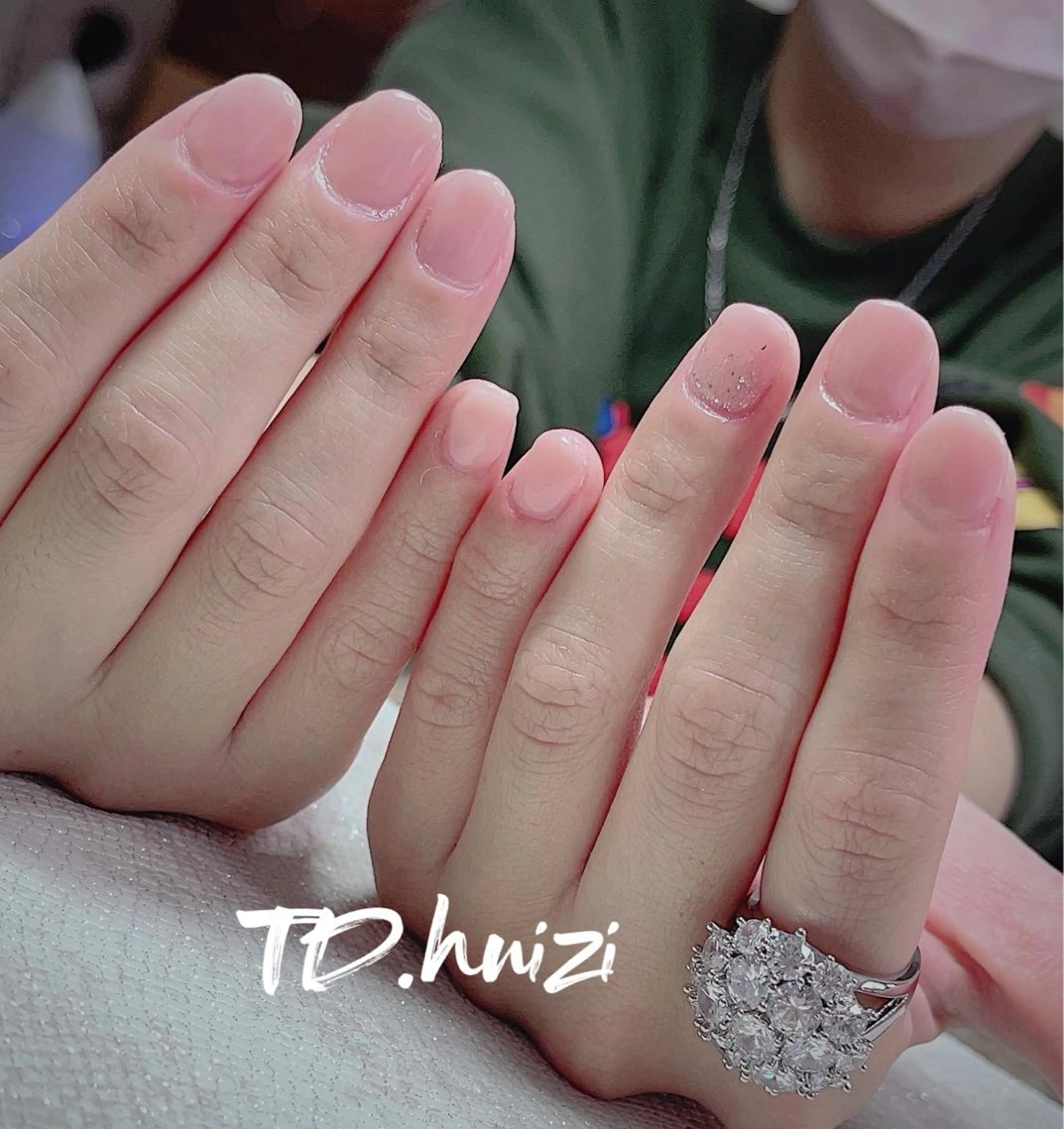 ショート ショートヘア めぐみのネイルサロン 惠のネイルデザイン