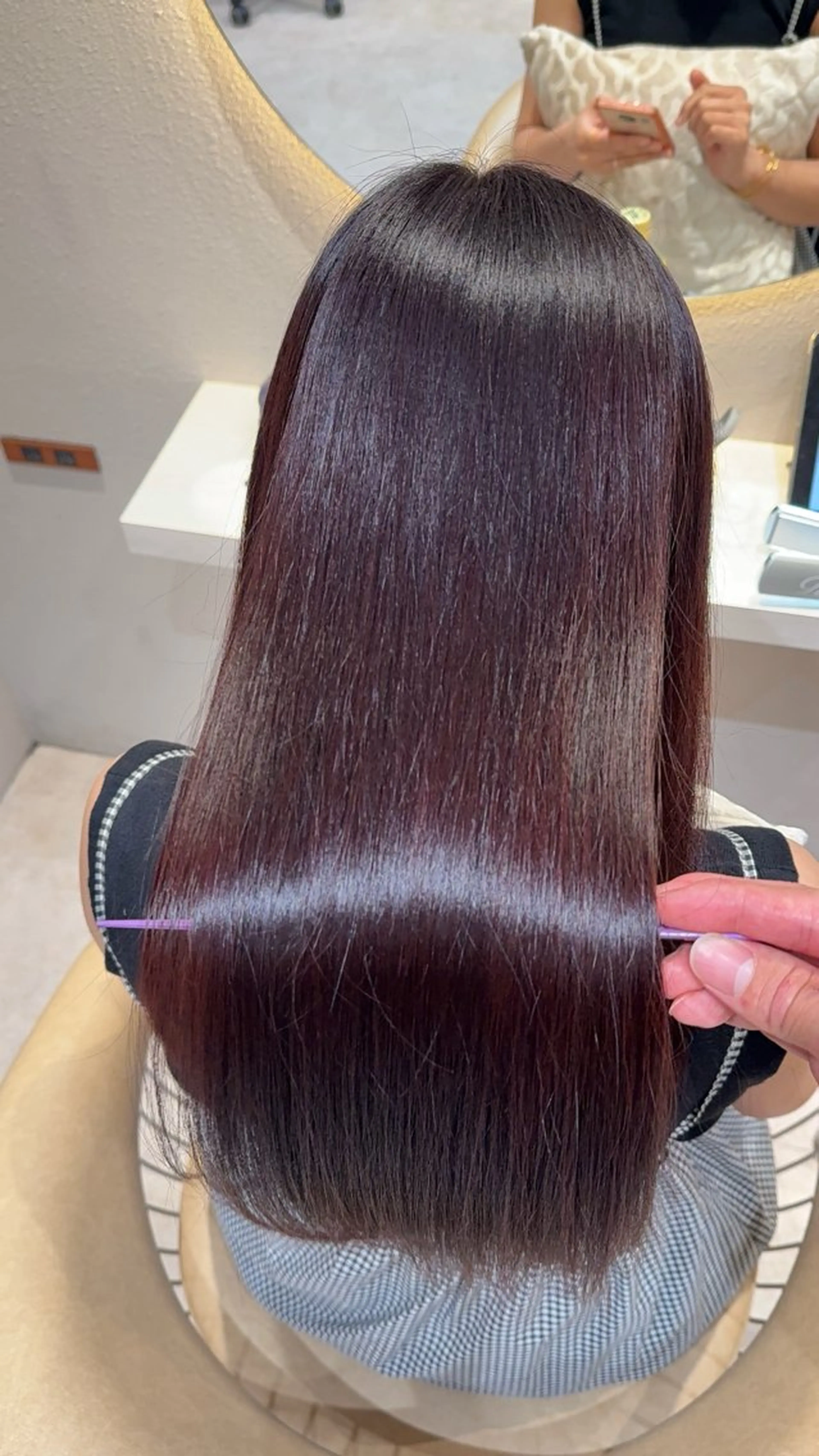 セミロング カラー カット ヘアカラー 縮毛矯正 レイヤー❣️縮毛矯正 川村利幸のヘアスタイル