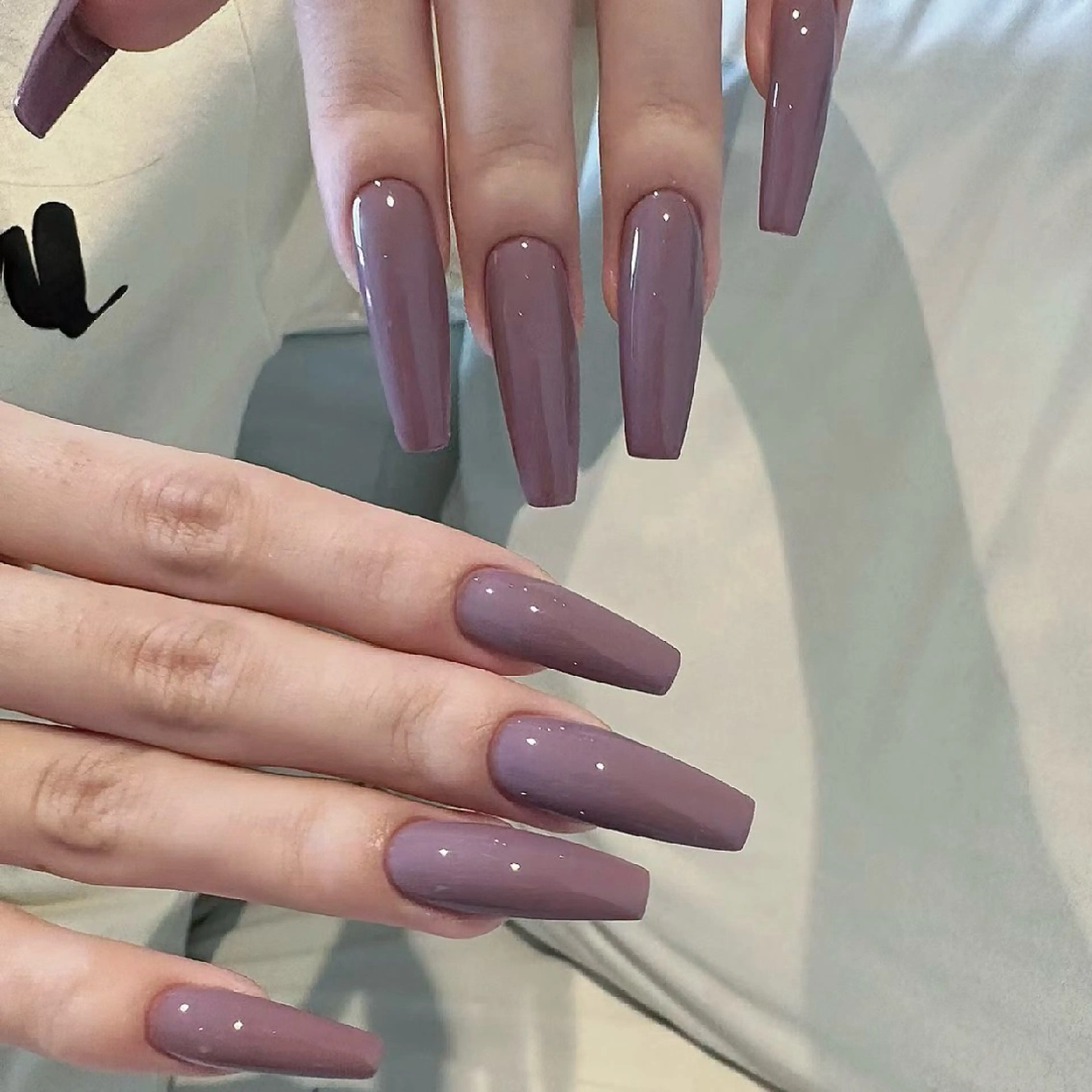 ネイル Hana  NAIL所属・新宿YISInail スカルプ専門店のネイルデザイン