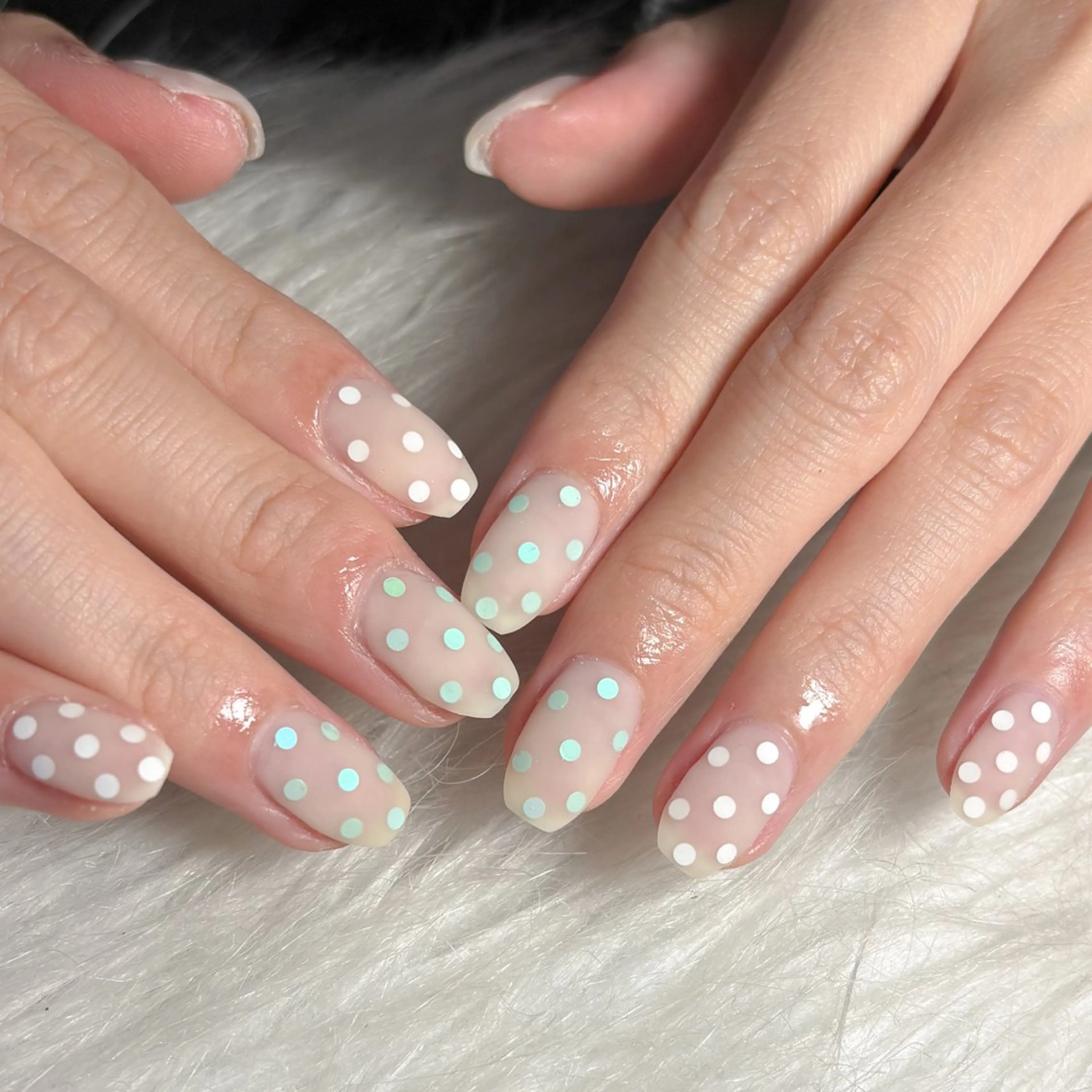 ネイル ハンドネイル LAVISH manaのネイルデザイン