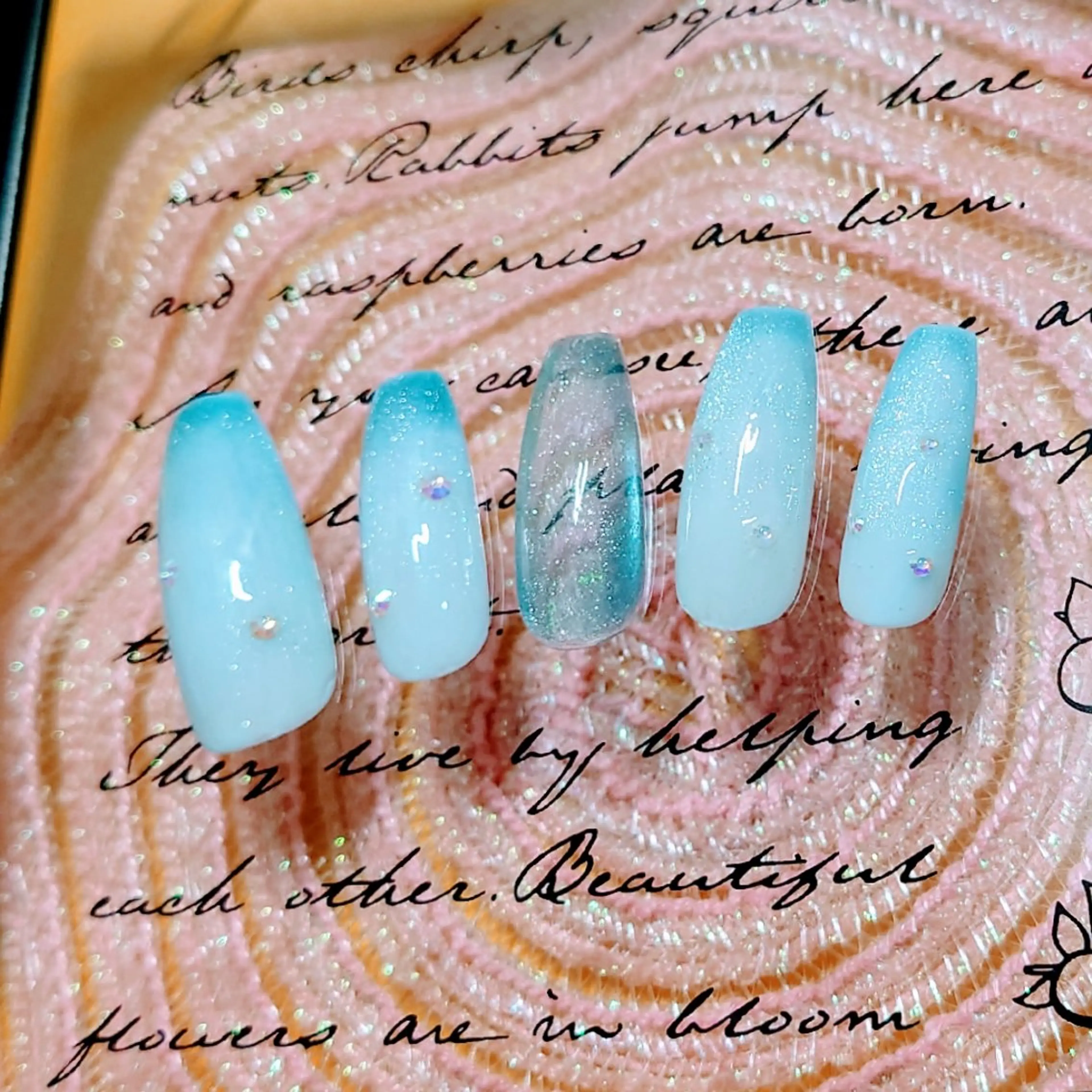 ネイル マグネットネイル NailPracticeRoomLou所属・lou jrのネイルデザイン