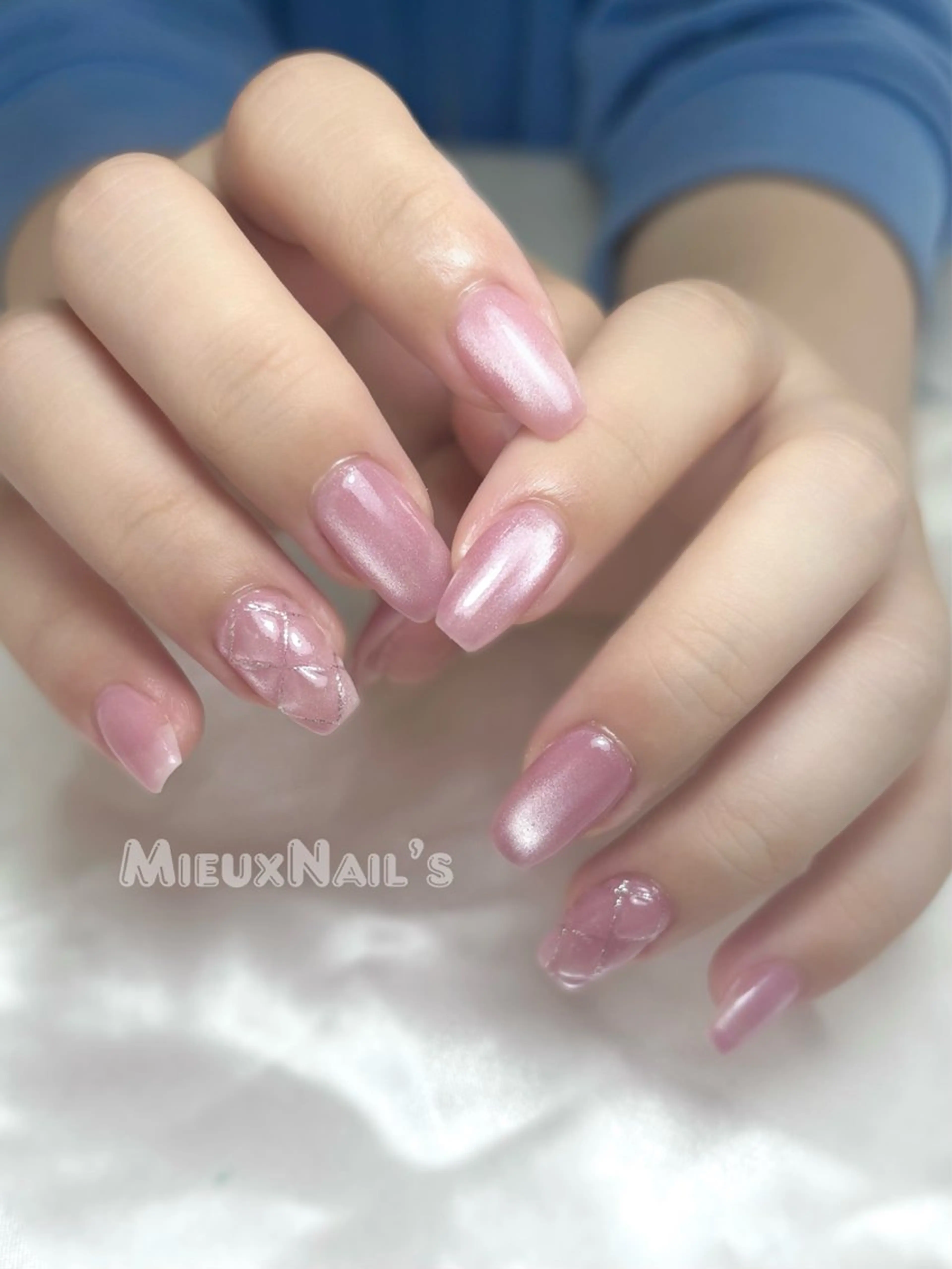 ネイル マグネットネイル Miyu❤️‍🔥 Mieuxnailsのネイルデザイン