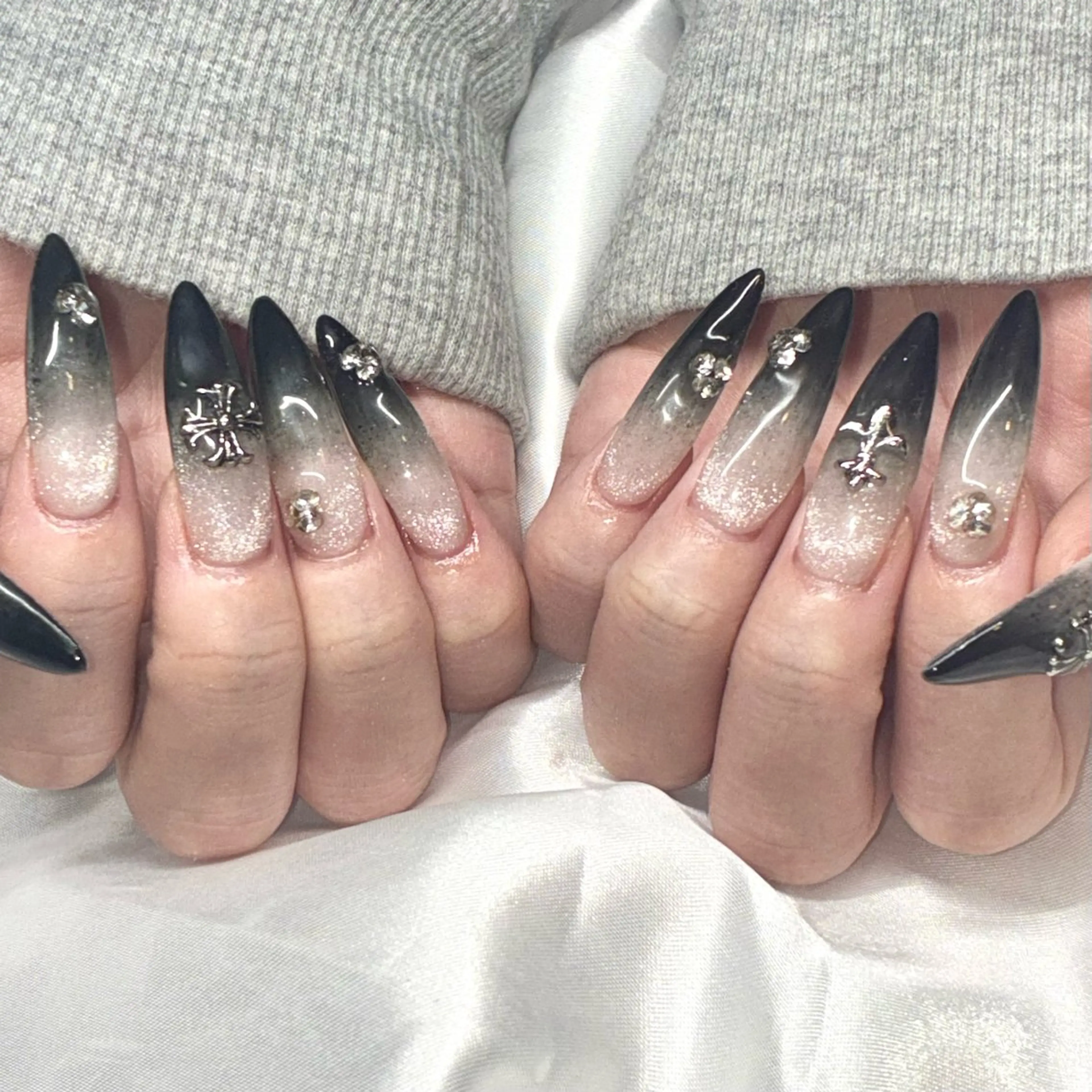 ネイル ジェルネイル マグネットネイル ハンドネイル Nail ヌシん家 AKANEのネイルデザイン