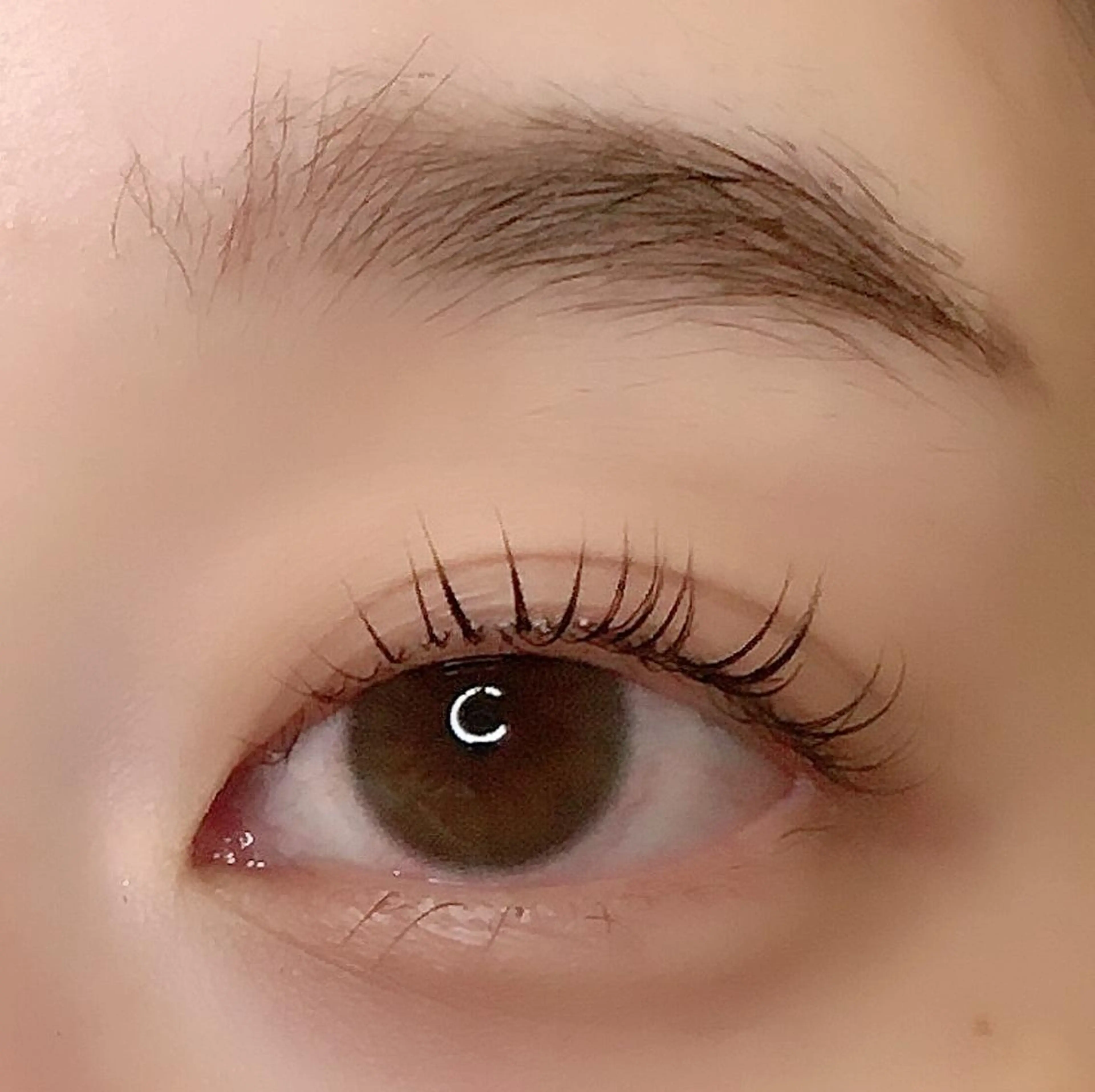 マツエク・マツパ ネイル&アイ　QUEEN&CRIMSON所属・眉WAX/ピーリング ホワイトニングの眉毛・アイブロウイメージ