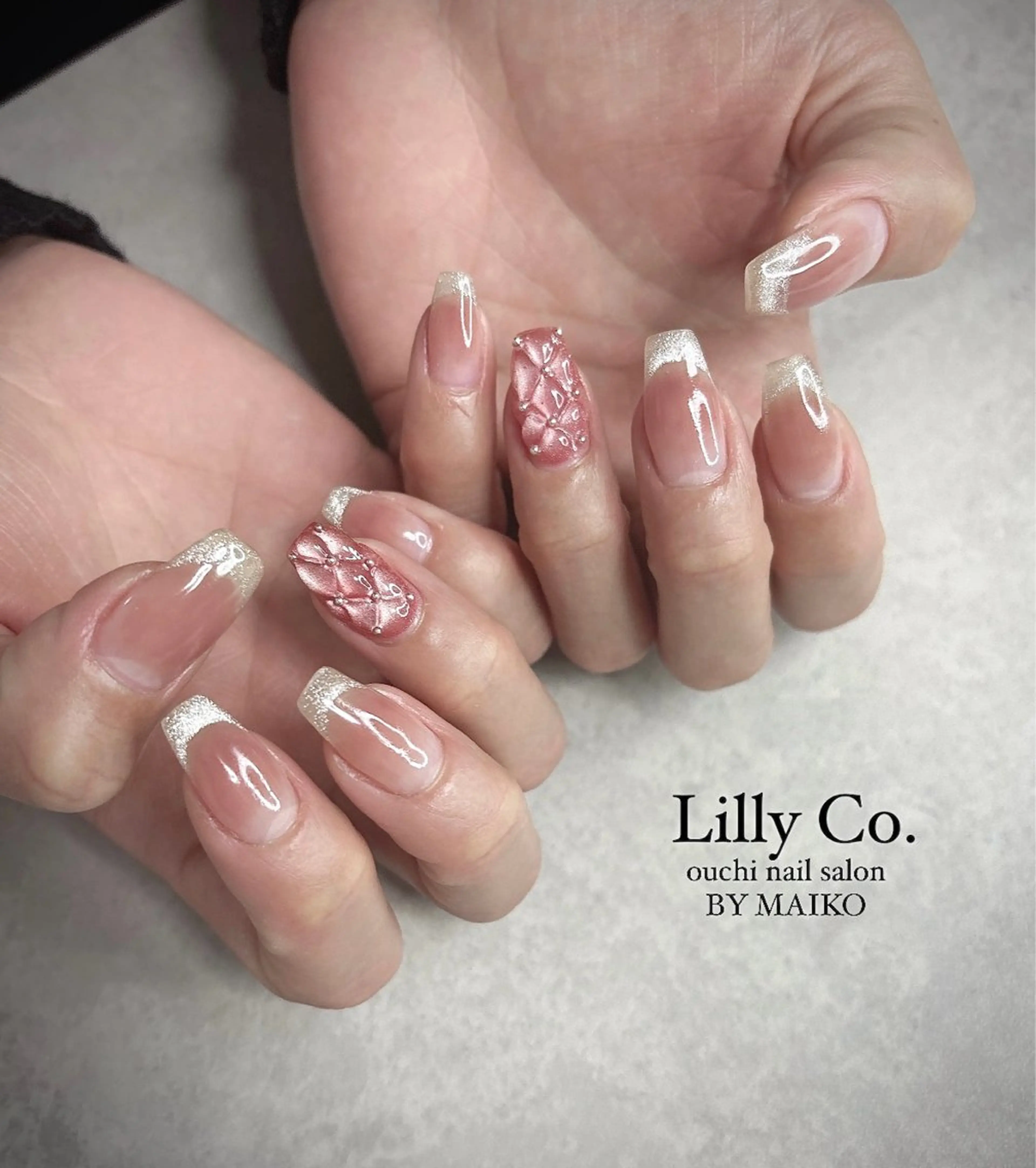 ネイル チークネイル フレンチネイル マグネットネイル マグネットフレンチ ハンドネイル ハンドケア Lilly Co.のネイルデザイン