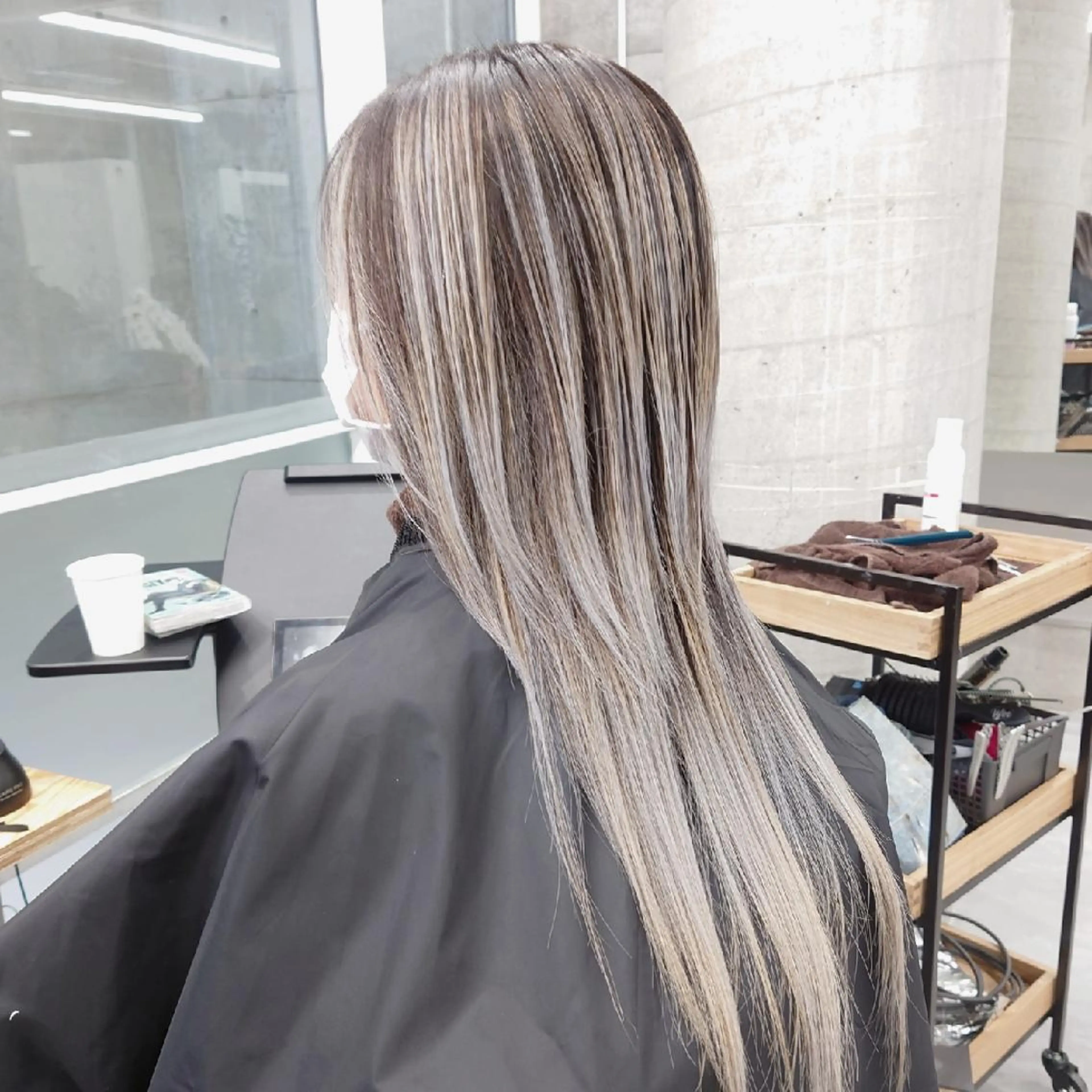 ロング カラー ロング ウルフカット ヘアカラー トリートメント 艶髪✨ブリーチ職人 井手正康のヘアスタイル