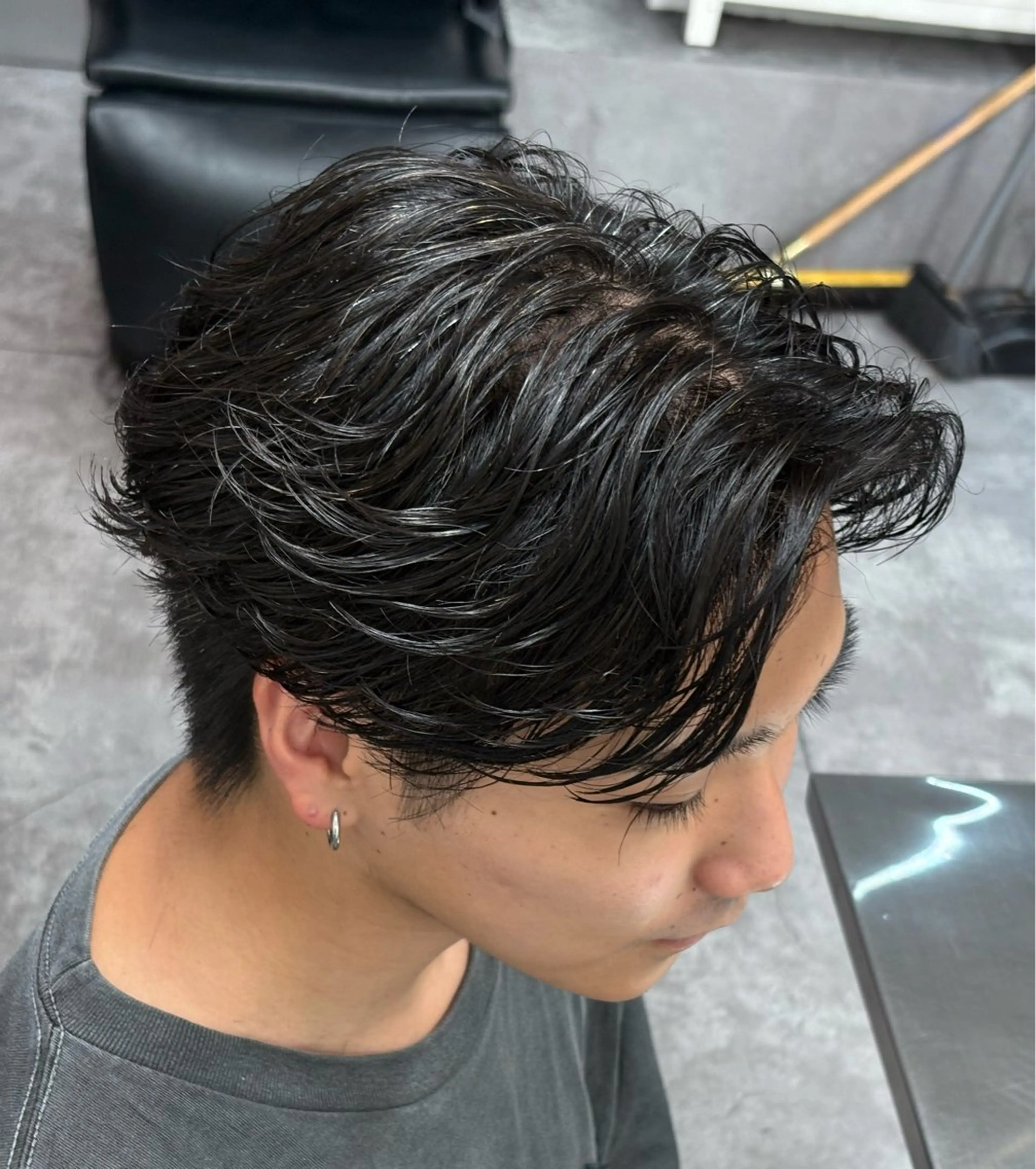 ミディアム カラー パーマ メンズ カット パーマ トリートメント ヘアセット メンズパーマ特化 🔥韓国ヘア職人🔥のヘアスタイル