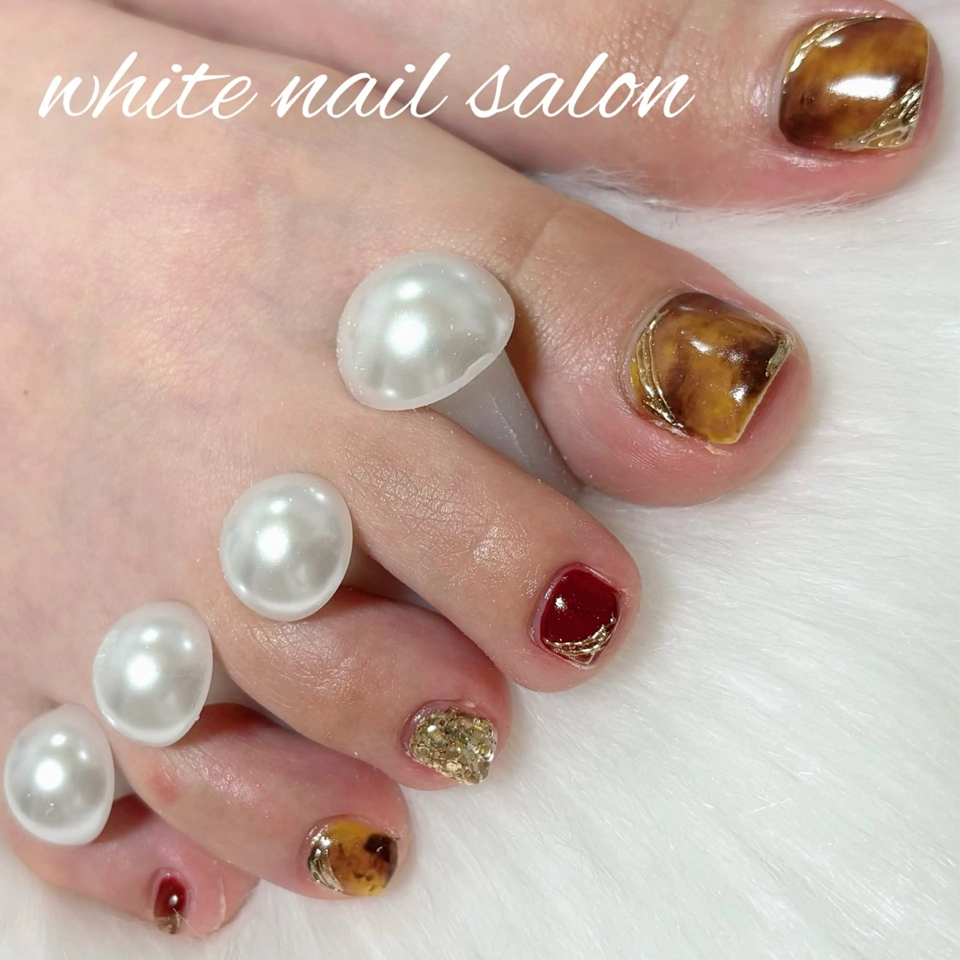 ネイル フットネイル フットネイル white nail salonのネイルデザイン