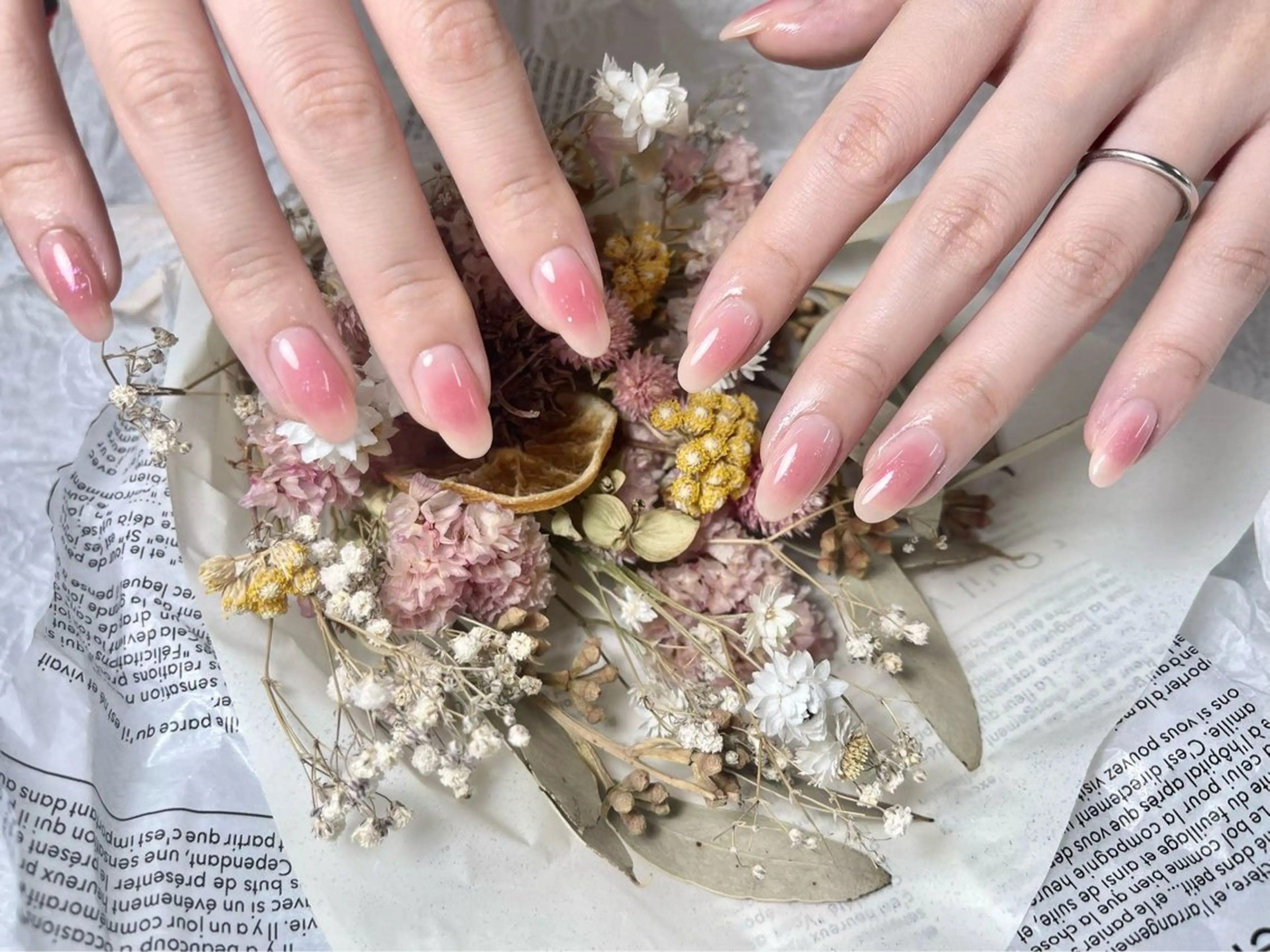 ネイル 長さ出し フレンチネイル ジェルネイル ガラスフレンチ 韓国ネイル HD Studioのネイルデザイン