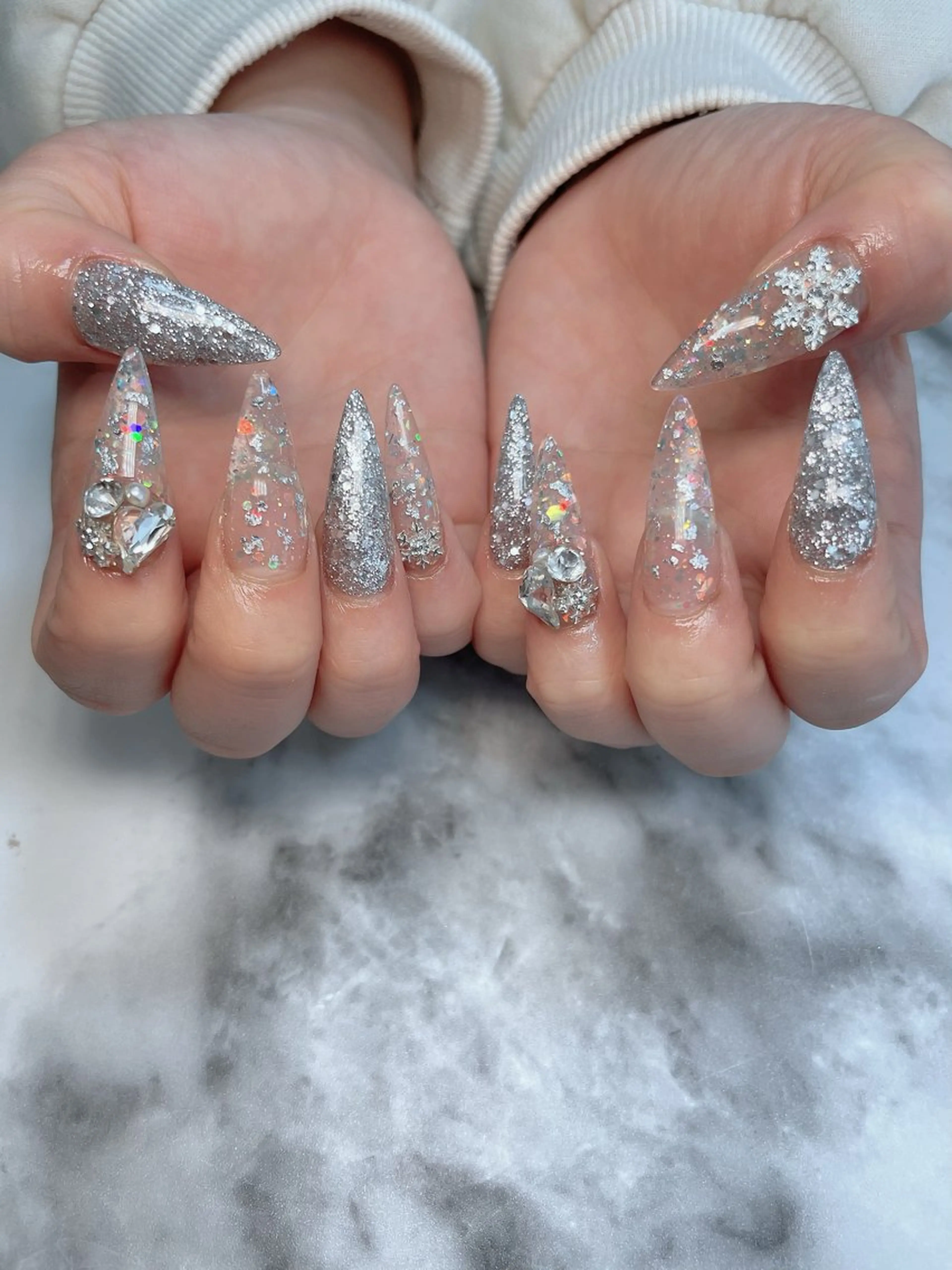 ネイル ハート ハンドネイル salon de belnetta所属・kayo 💅のネイルデザイン