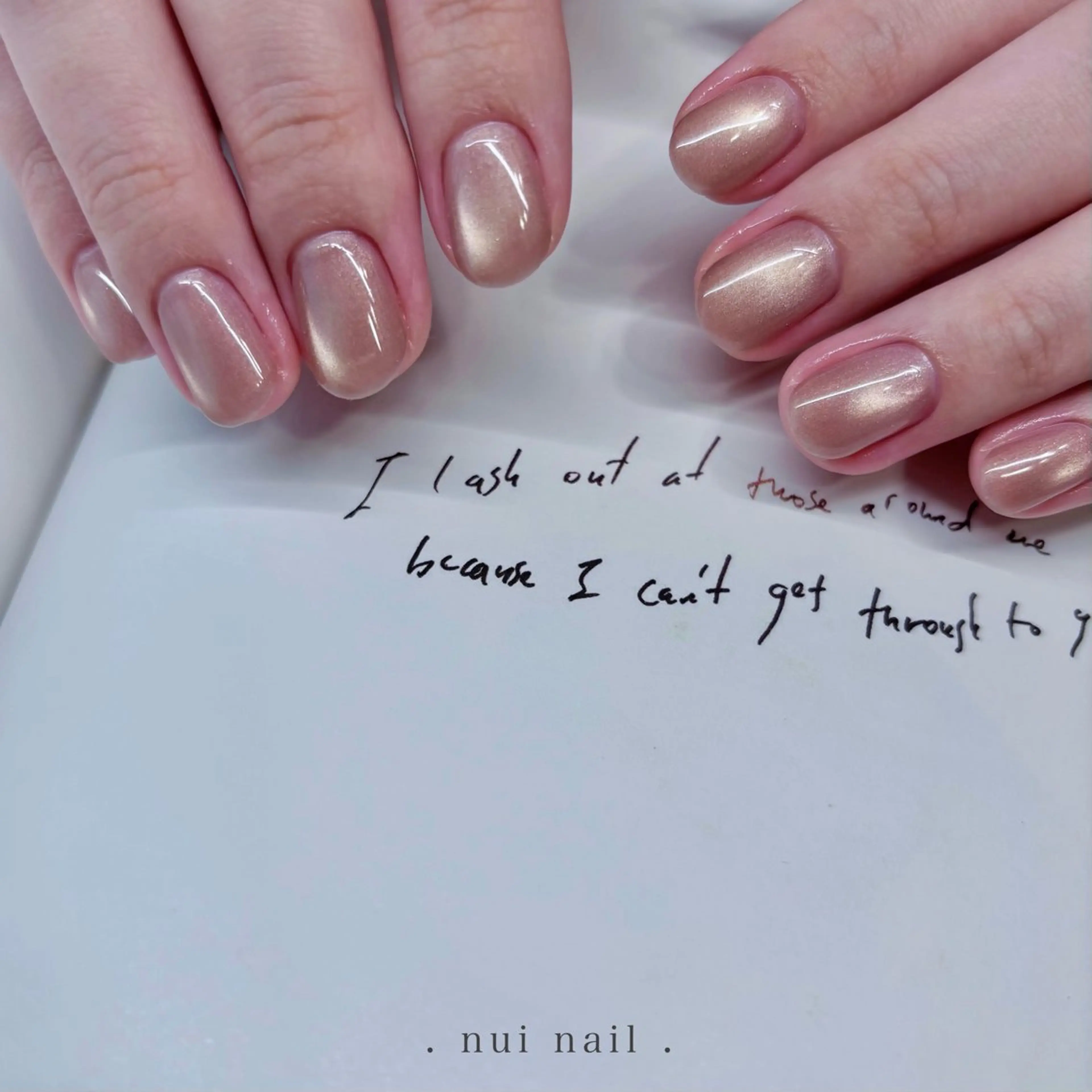 ネイル マグネットネイル ハンドネイル nui nailのネイルデザイン