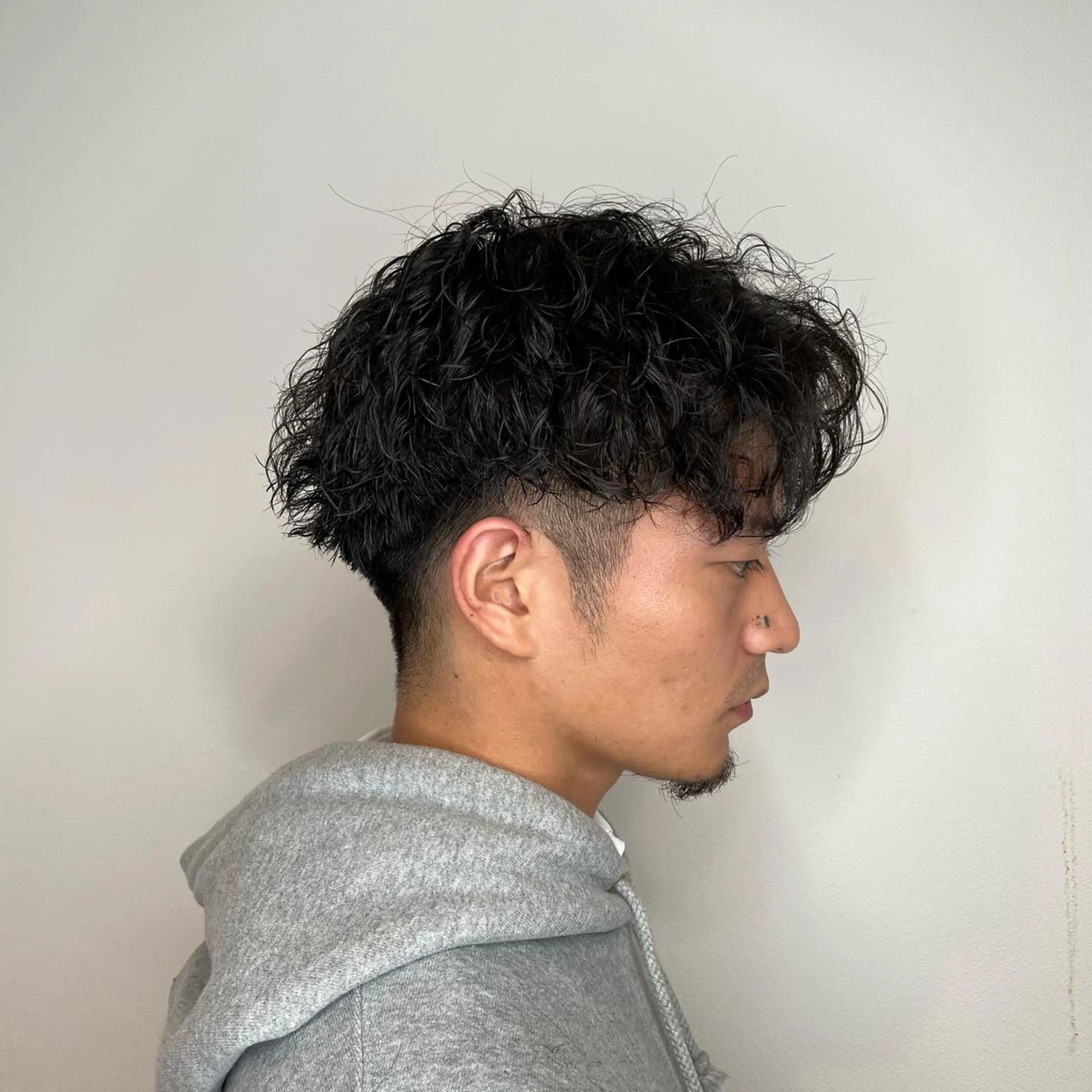 メンズ メンズパーマ カット BLEACHI桜田店所属・BLEACHI桜田店 西澤元気のヘアスタイル