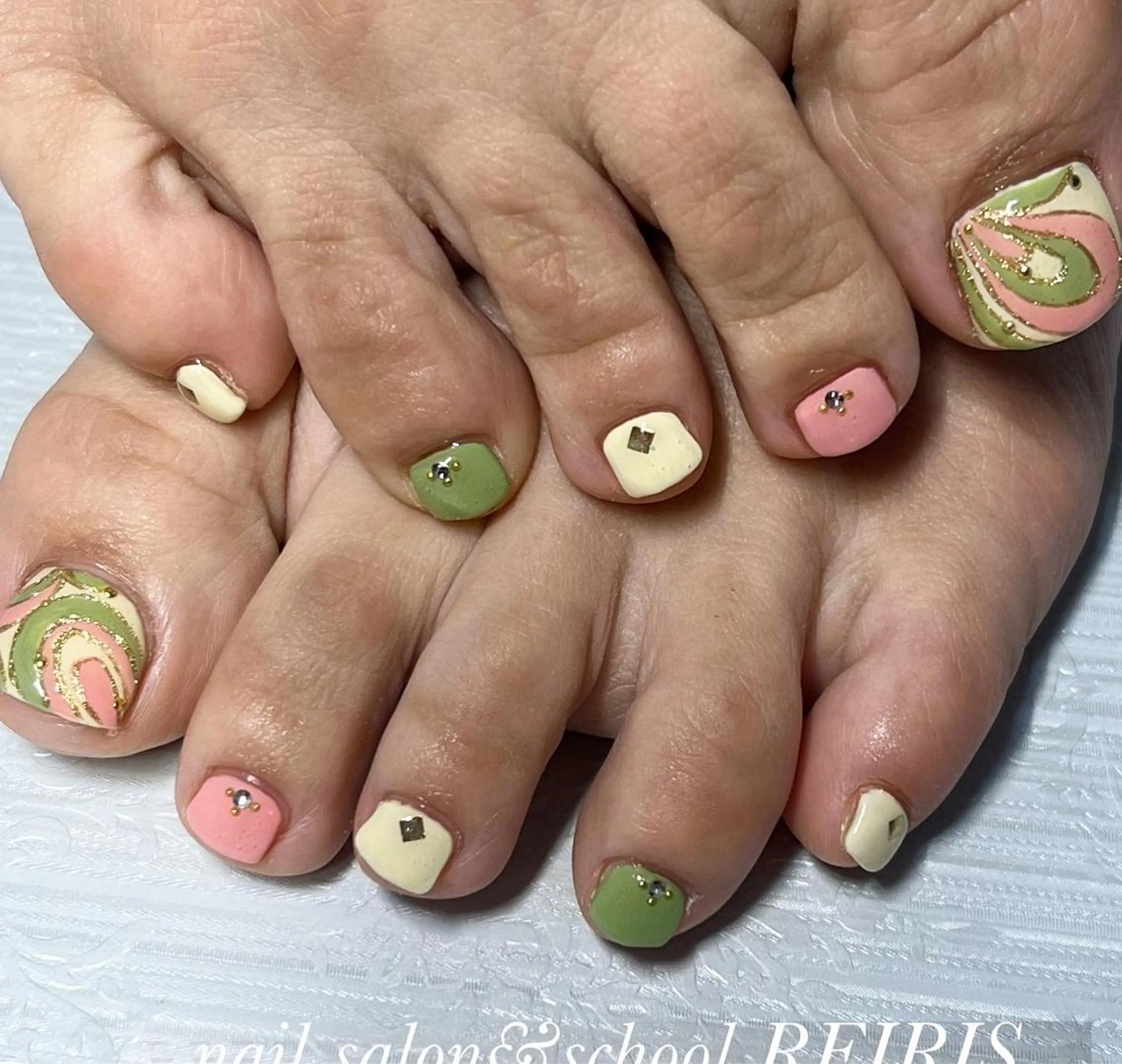 ネイル フットネイル Nail salon REIRISのネイルデザイン