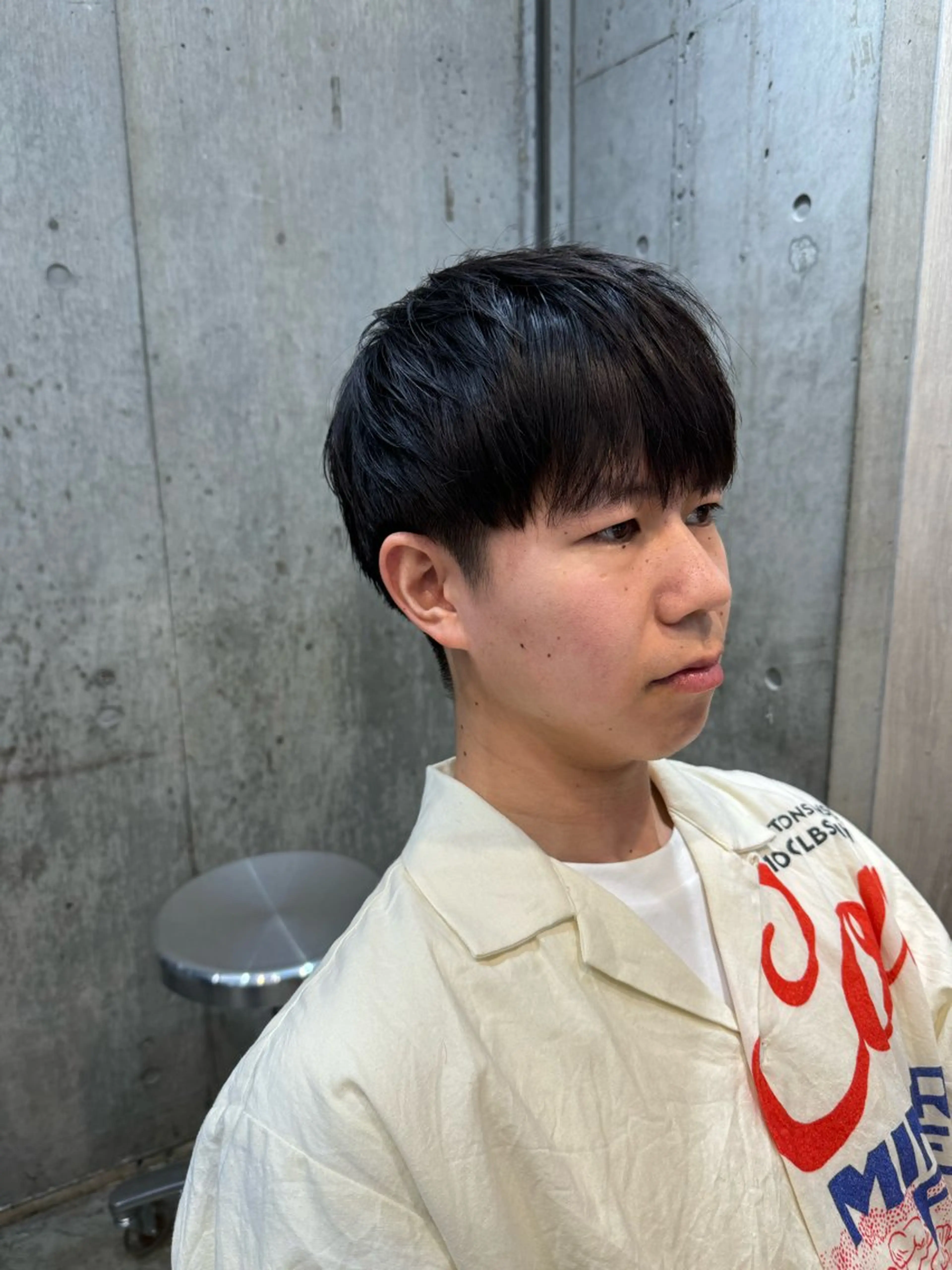 ショート メンズ ⭐ハイトーンブリーチ ミルクティーピンクのヘアスタイル