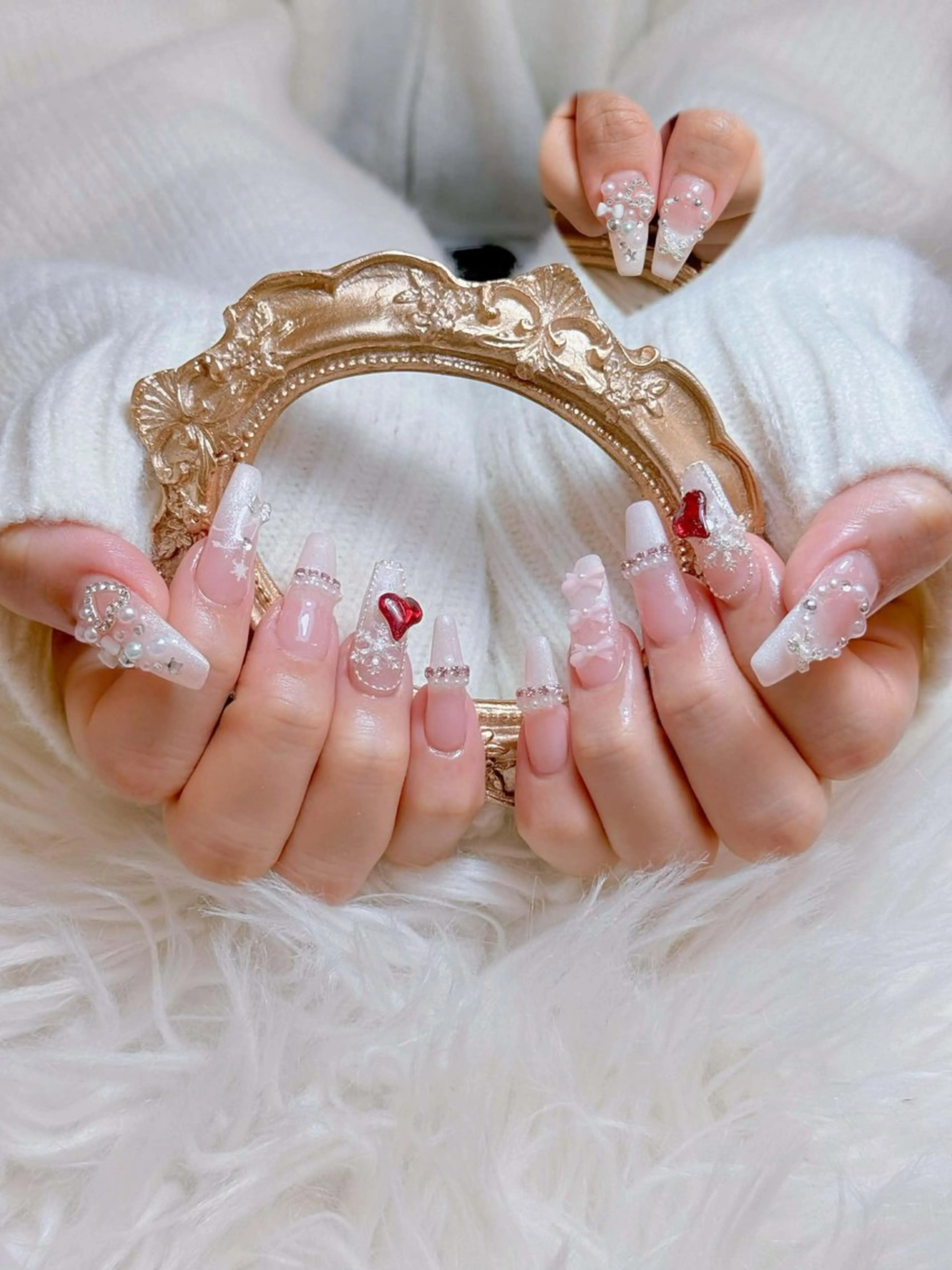 ネイル ゴテゴテ ネイルのネイルデザイン