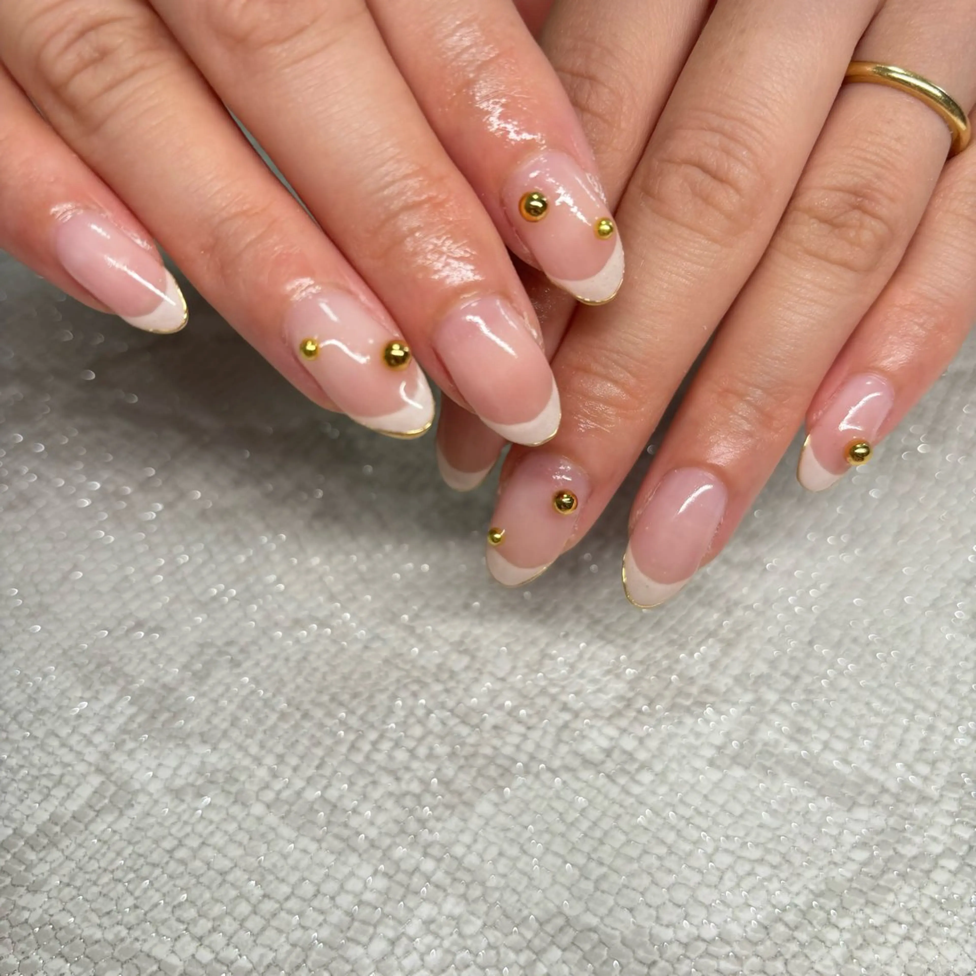 ネイル フレンチネイル ハンドネイル RE💟N.NAIL ラテン系お姉さんのネイルデザイン
