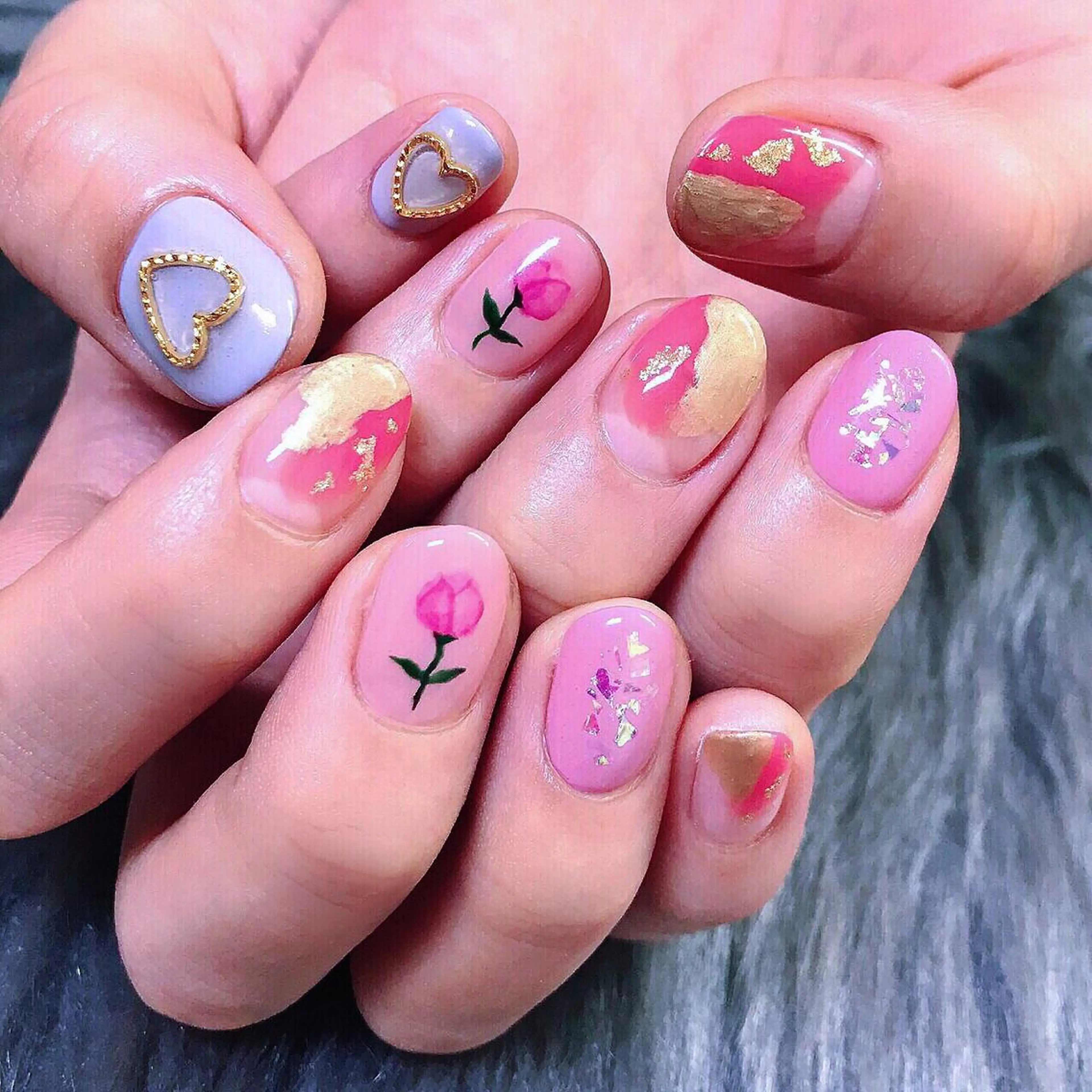 ネイル NOIROUGE所属・NOI ROUGEのネイルデザイン