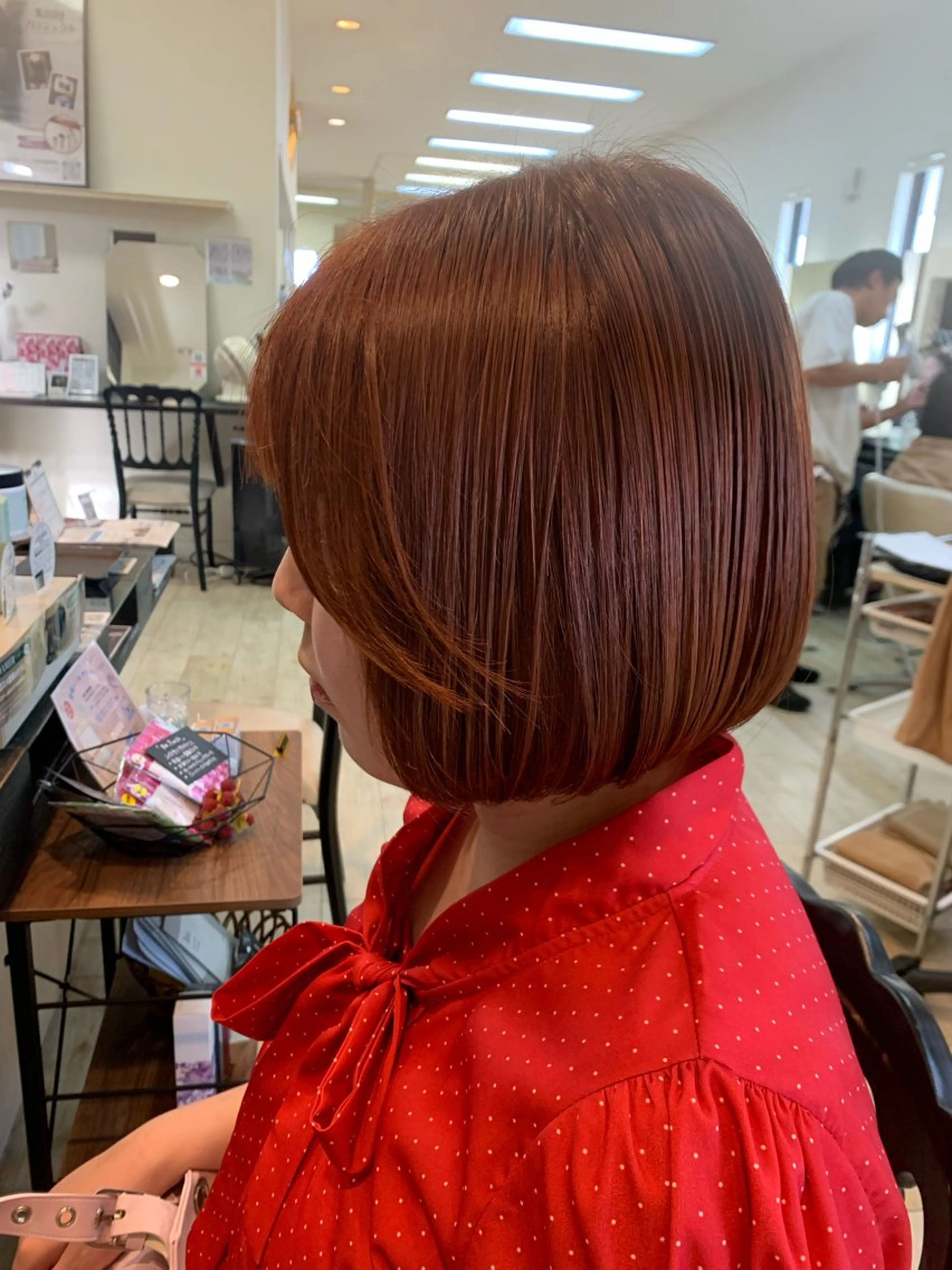 ショート カラー カット ヘアカラー 荒島 由佳のヘアスタイル