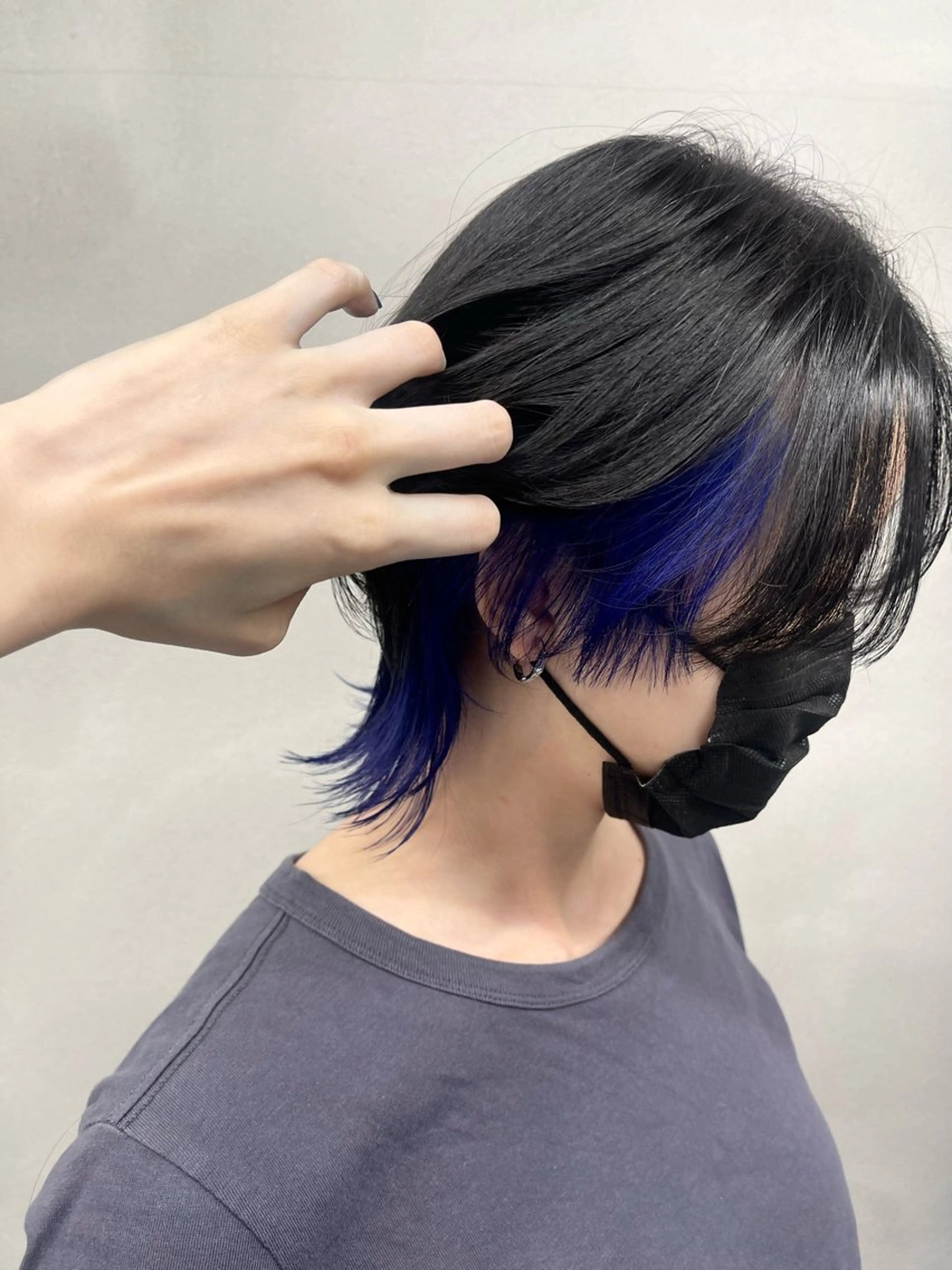 ミディアム カラー ブルーカラー ラベンダーカラー ネイビーカラー パープルカラー ウルフカット カット ヘアカラー 柏 ウルフ/レイヤー 田中佐和🐺のヘアスタイル