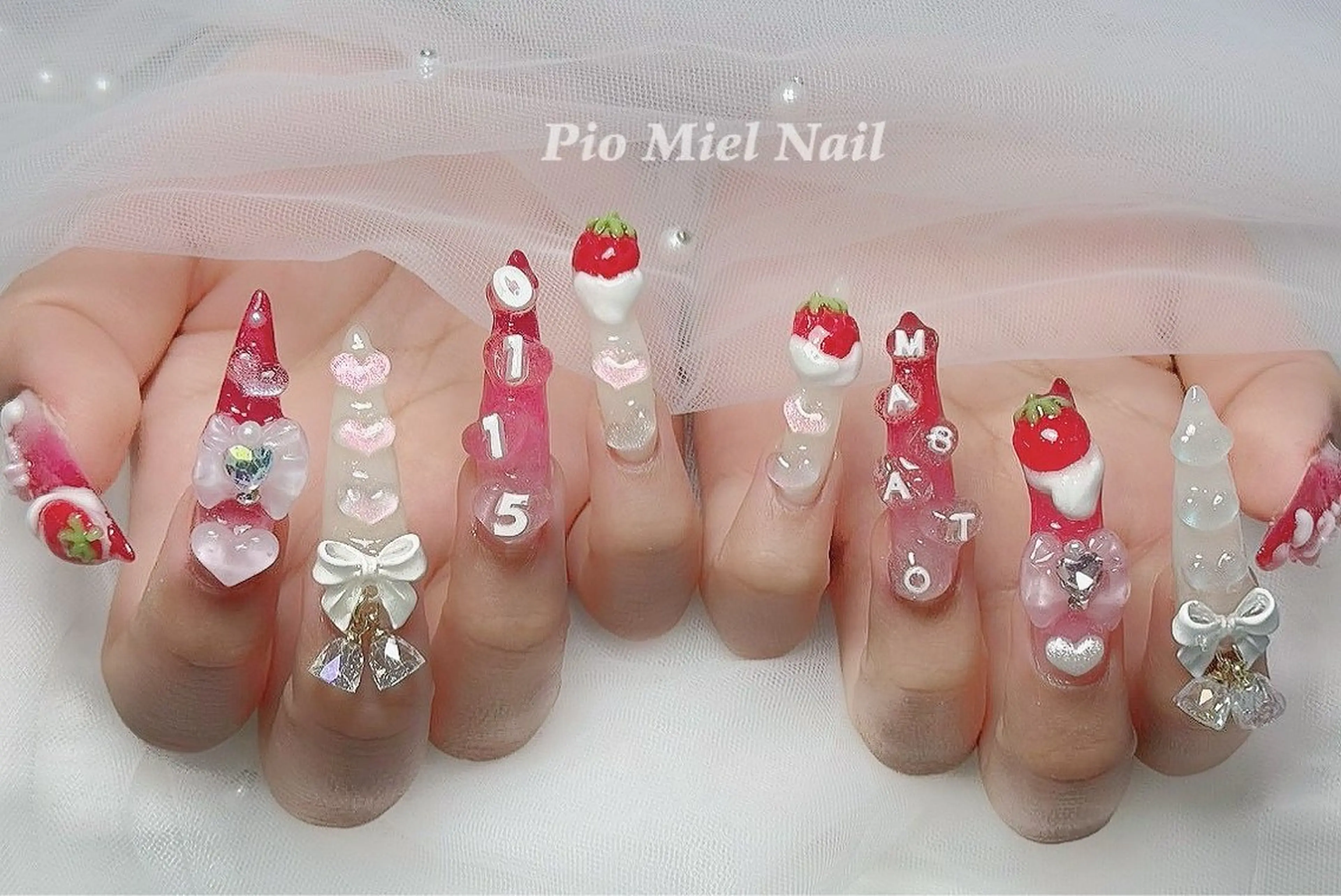 ネイル momo 長さだしのネイルデザイン