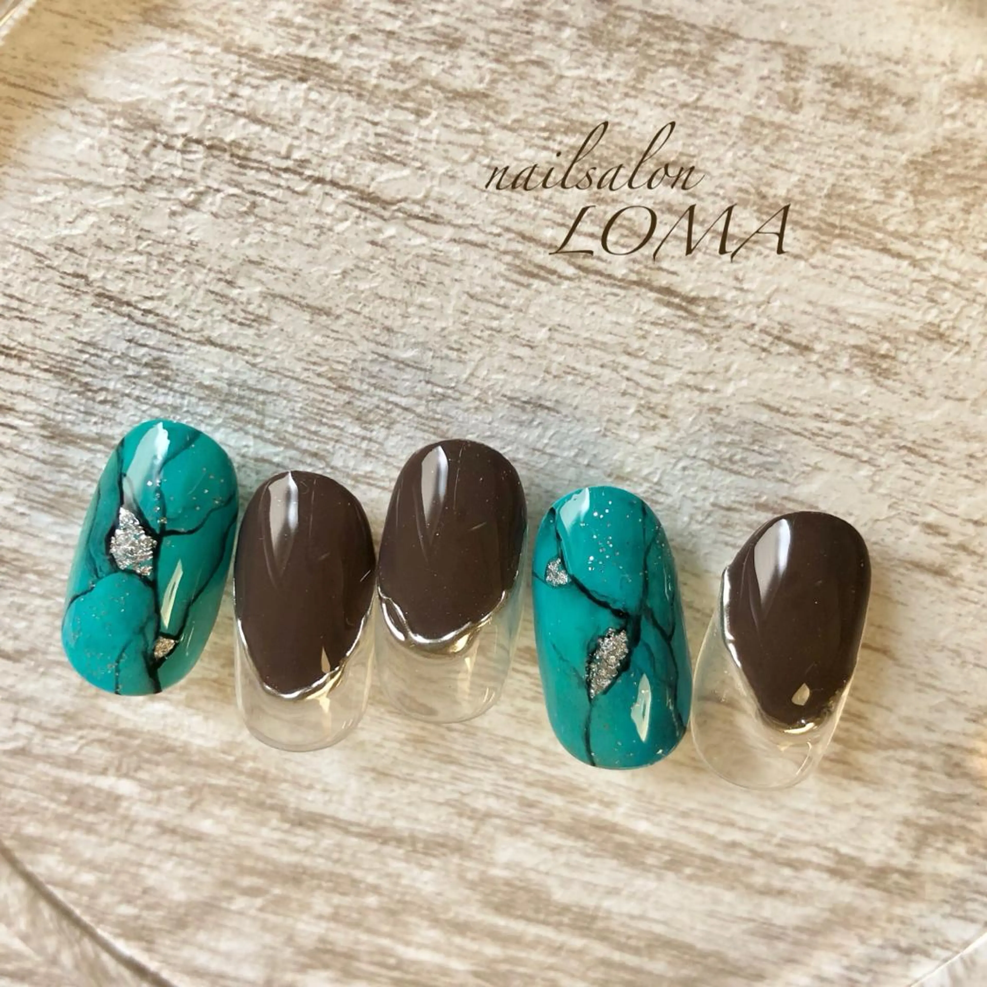 ネイル m-nail所属・m-nail 🌙minamiのネイルデザイン