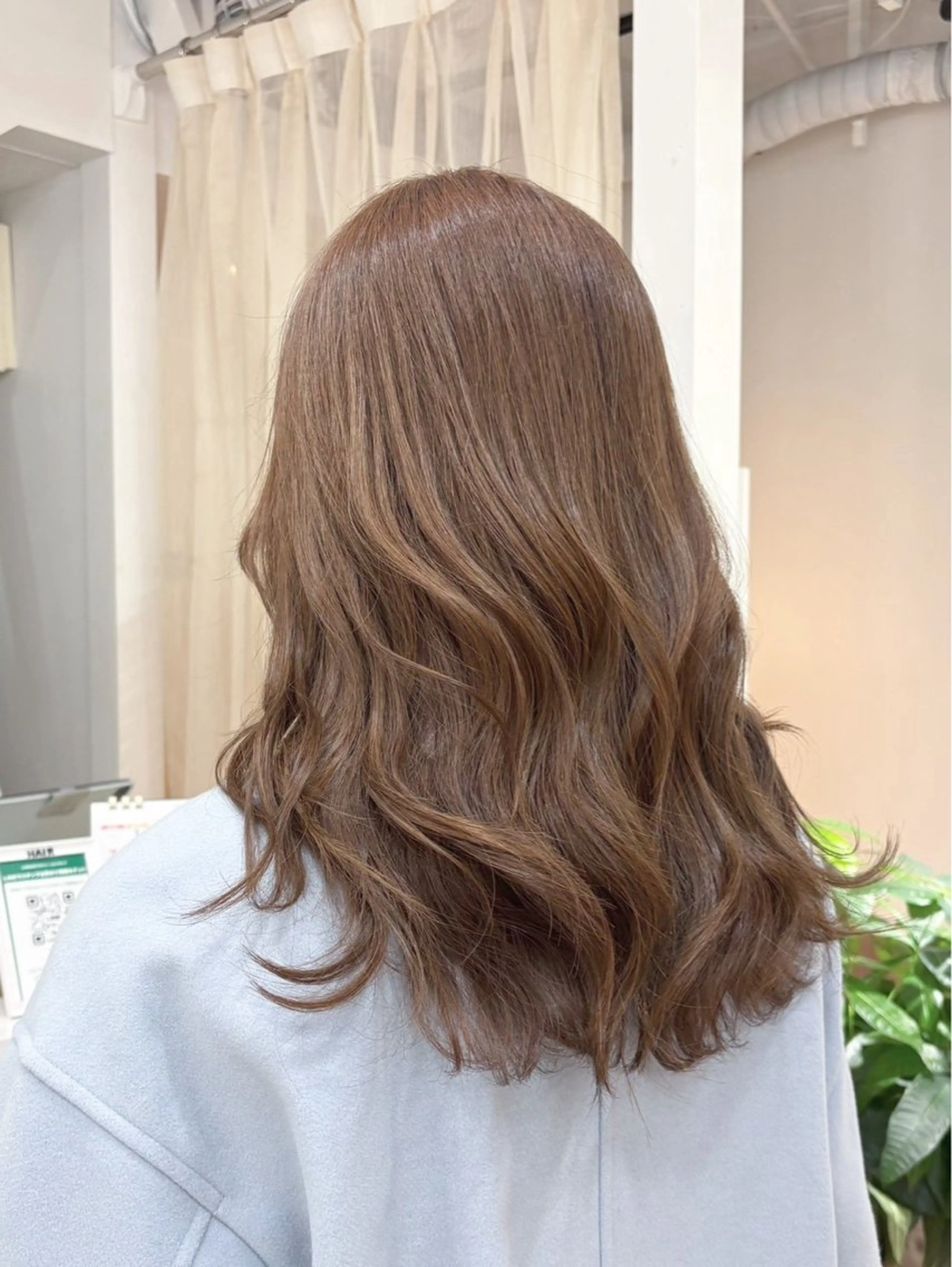 ロング カラー レイヤーカット ロング 小顔カット カット ヘアカラー トリートメント 大人女性髪質改善 /Lumi/ルミのヘアスタイル