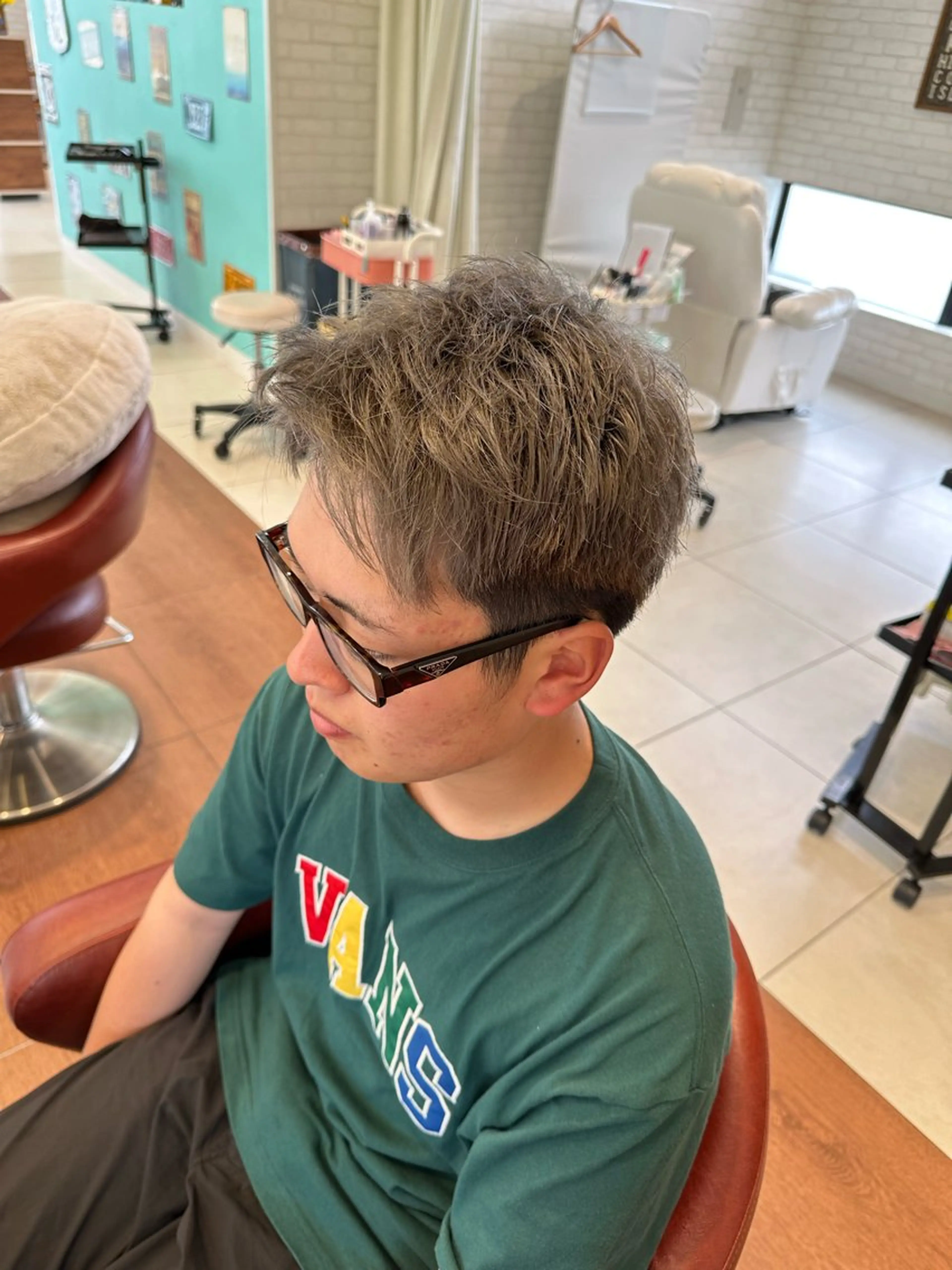 カラー メンズ ヘアカラー ho nokaのヘアスタイル