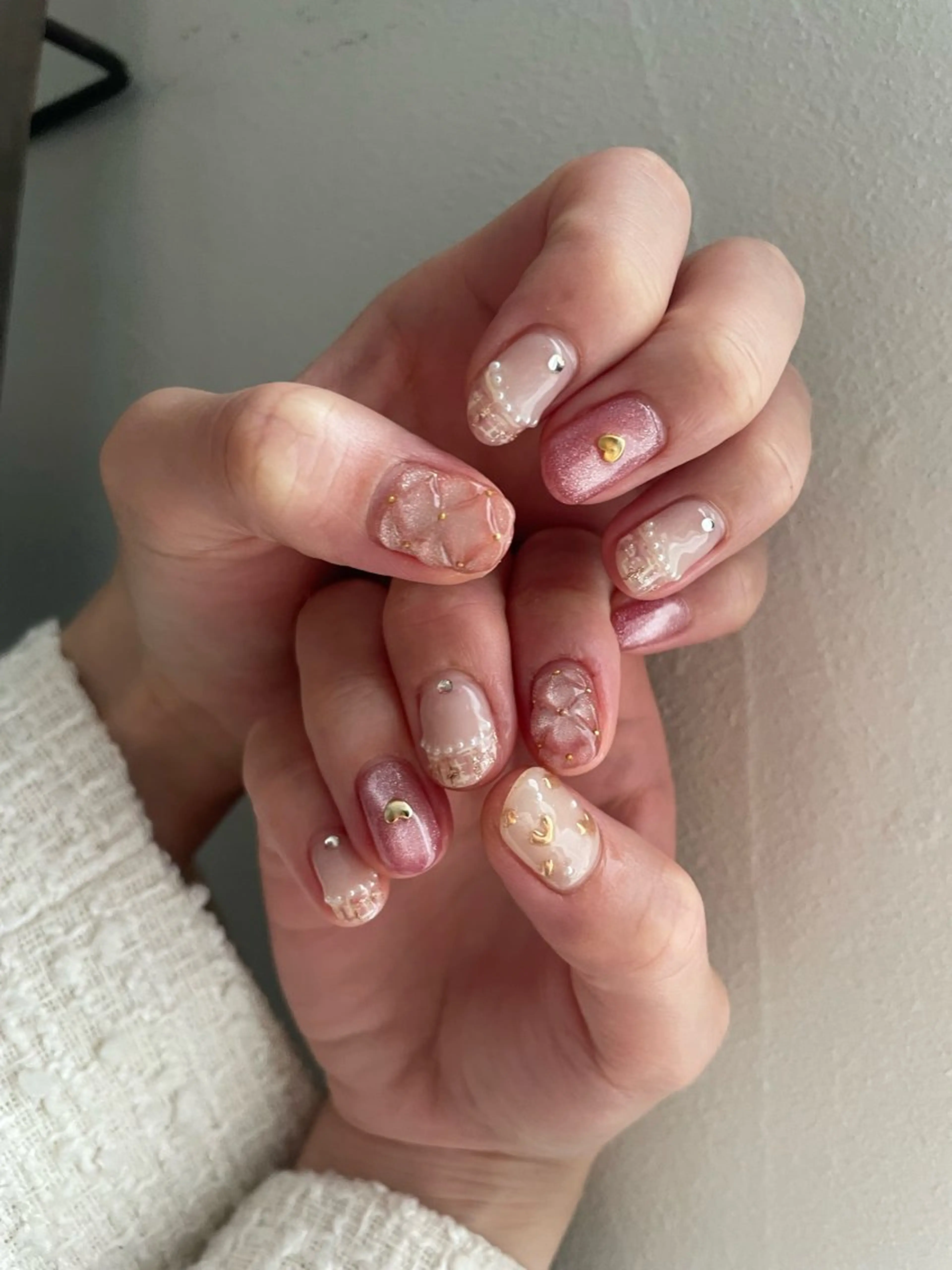 ネイル マグネットネイル ハンドネイル フットネイル 甲府市徳行 🧸prunelleのネイルデザイン