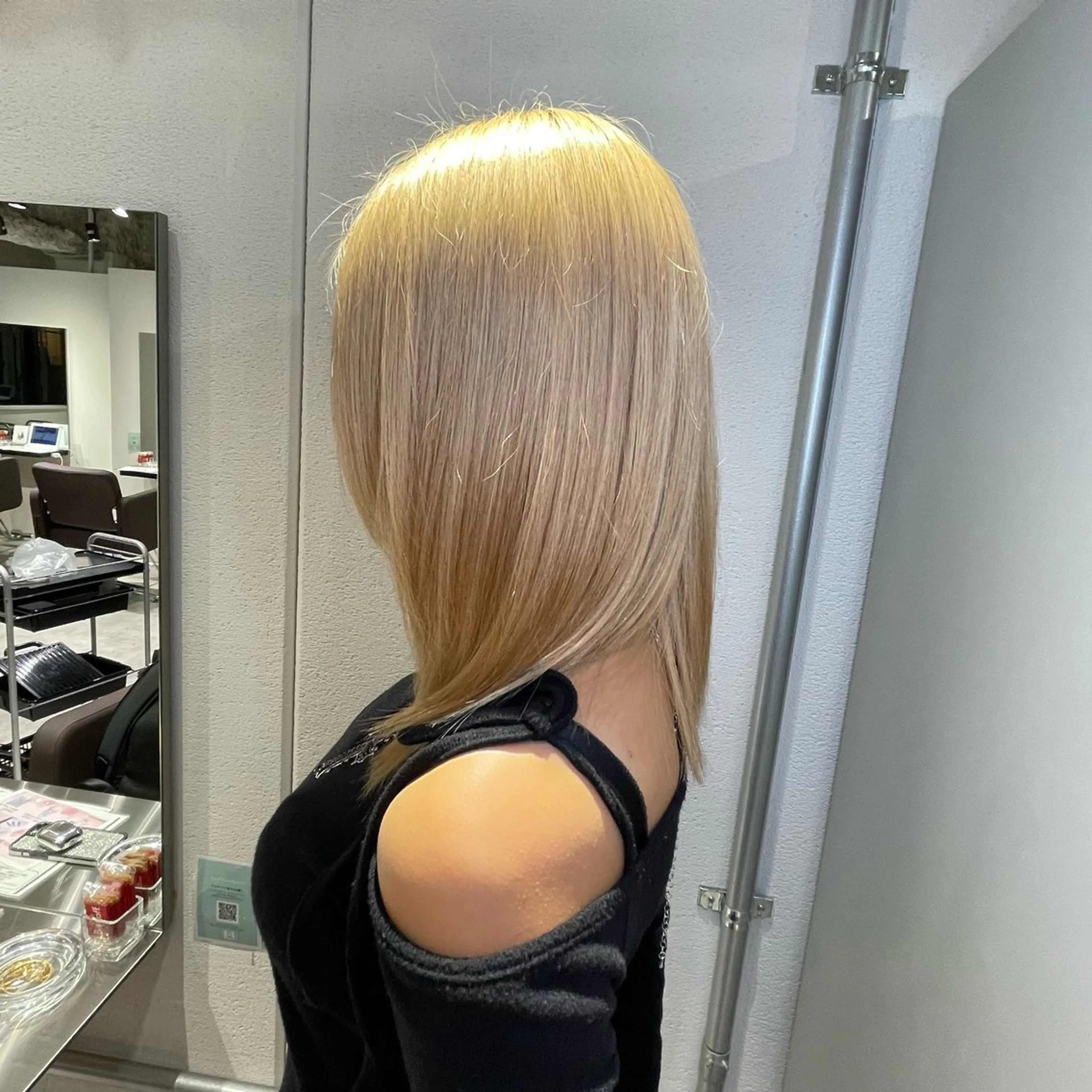 カラー ヘアカラー デザインカラー/ハイ トーン/konomiのヘアスタイル