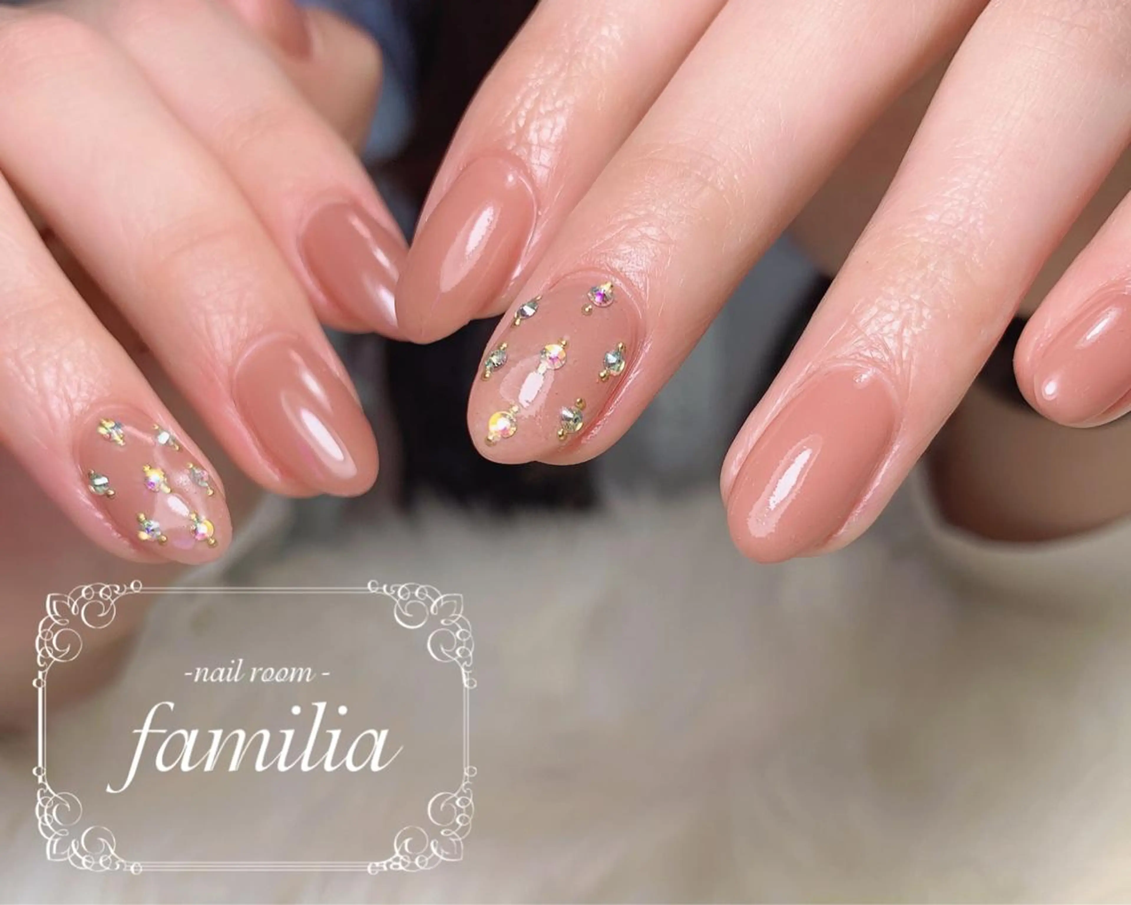 ネイル -nailroom- familiaのネイルデザイン