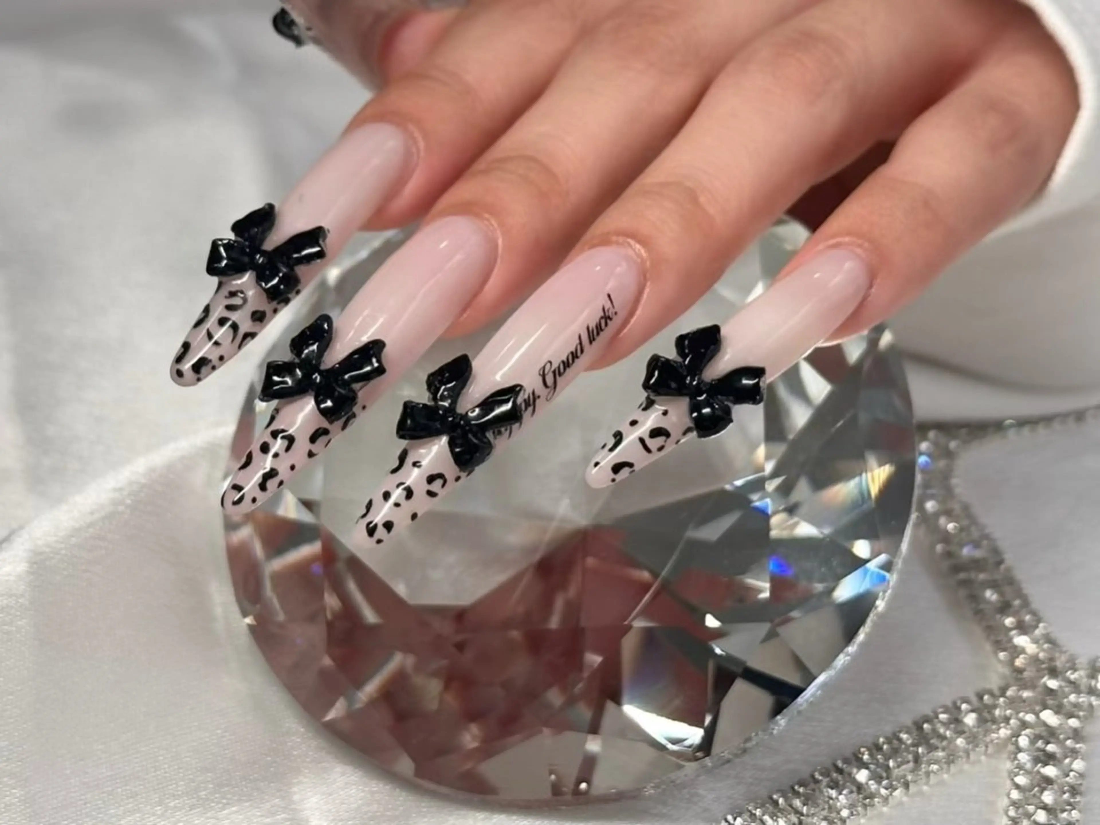 ネイル LUNON 竹ノ塚店のネイルデザイン