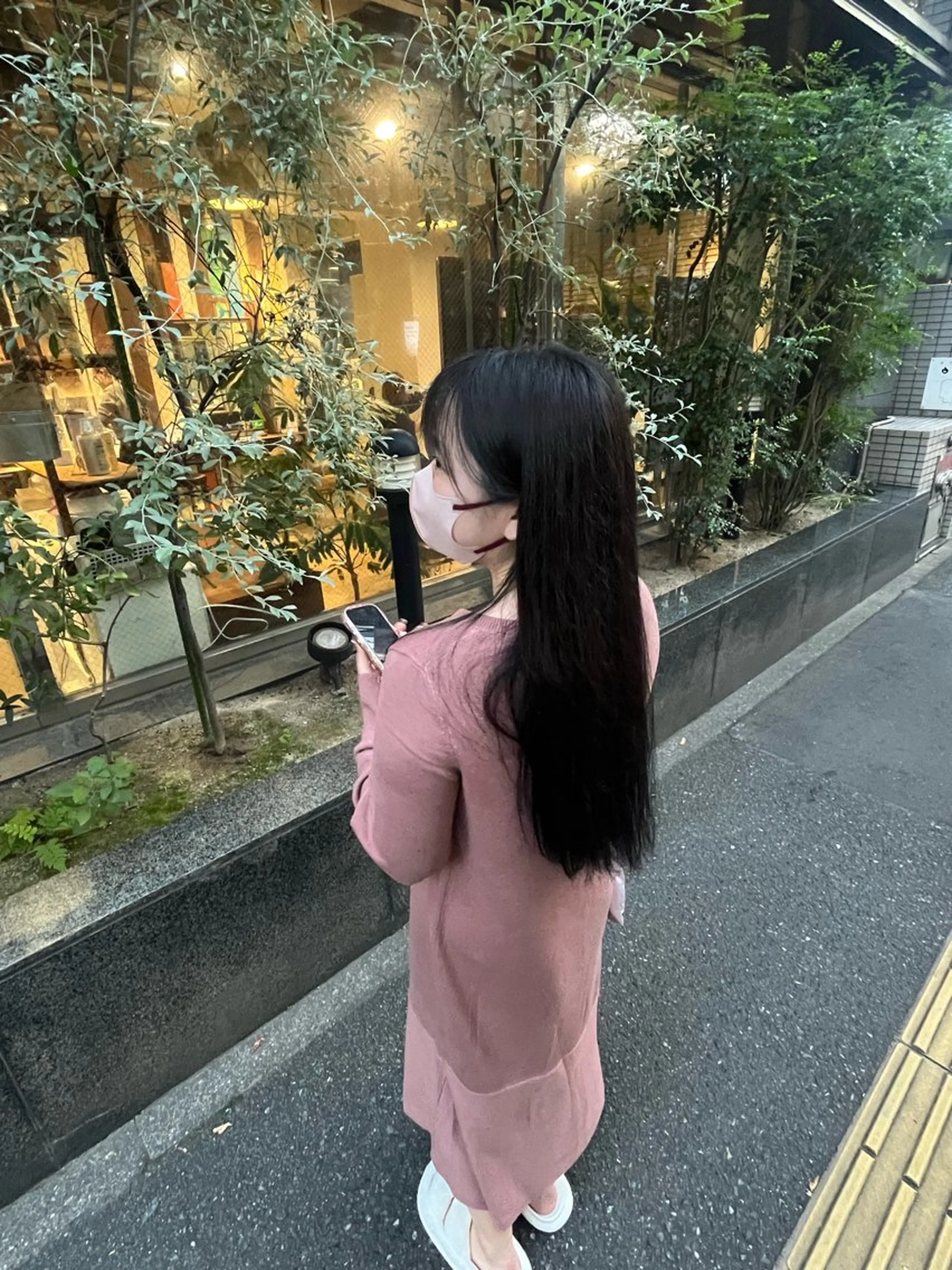 ロング トリートメント まみ/暖色カラー /デザインカラーのヘアスタイル