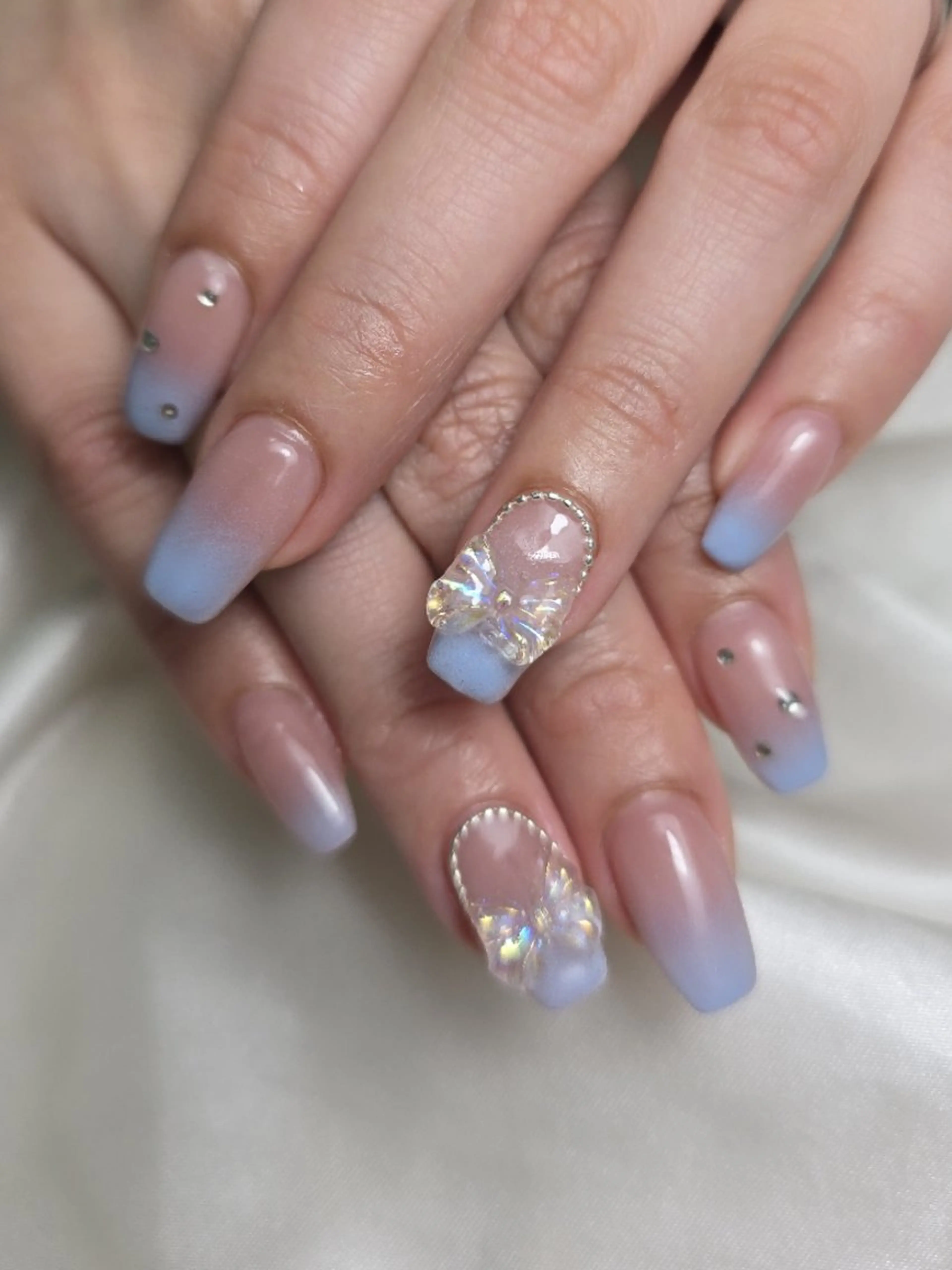 ネイル ビジュード ネイルのネイルデザイン