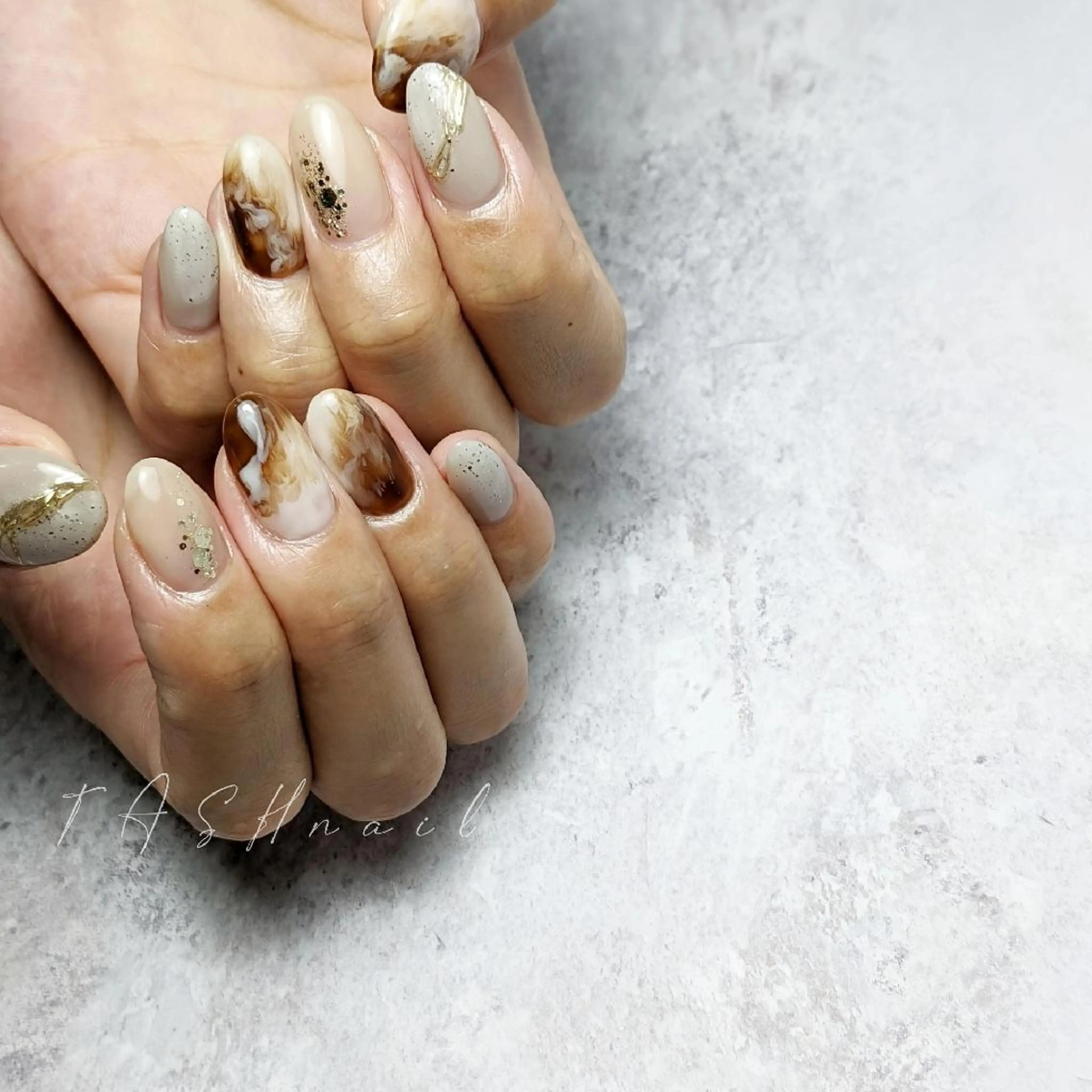 ネイル TASH nailのネイルデザイン