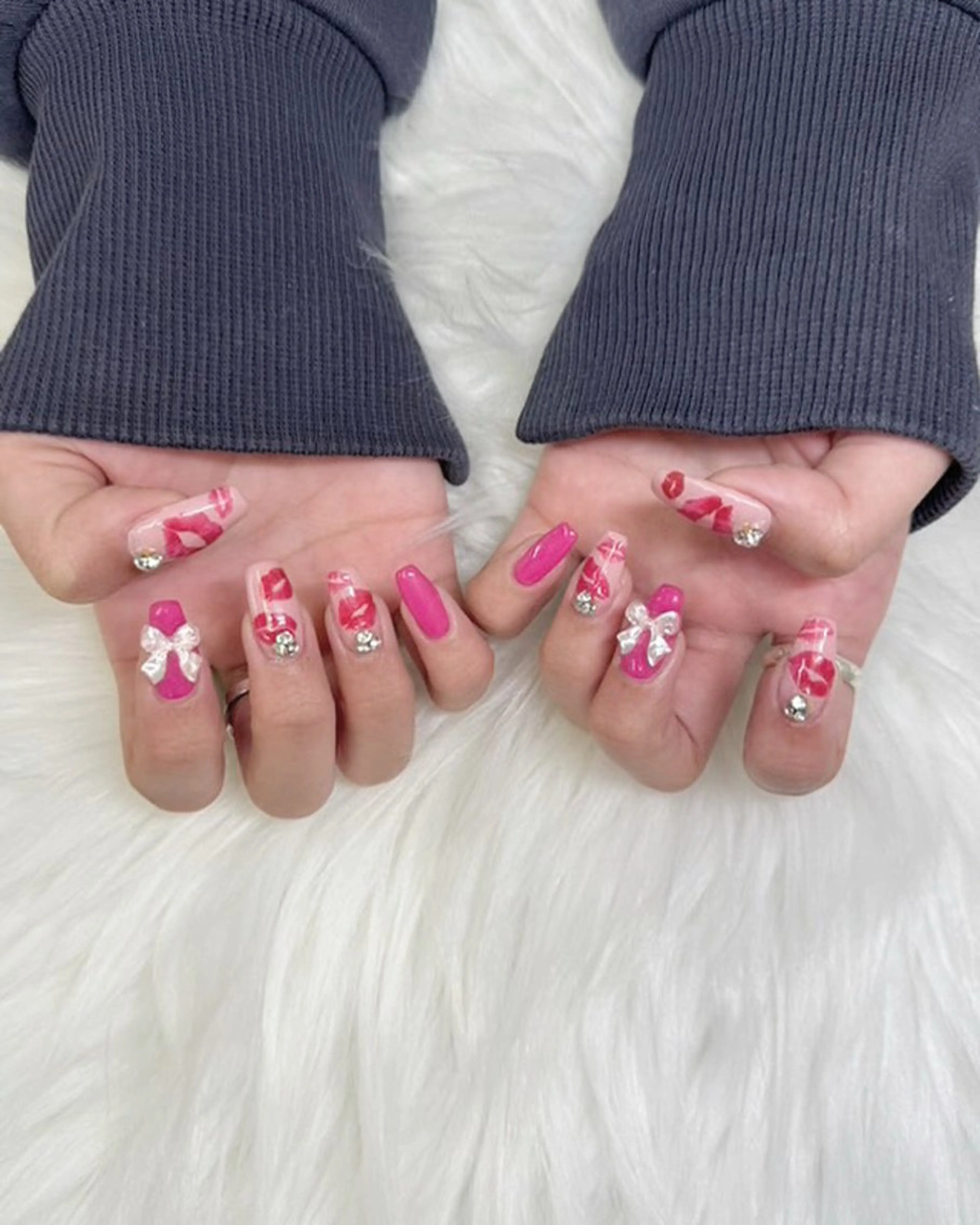 ネイル ハンドネイル O. AKINAのネイルデザイン