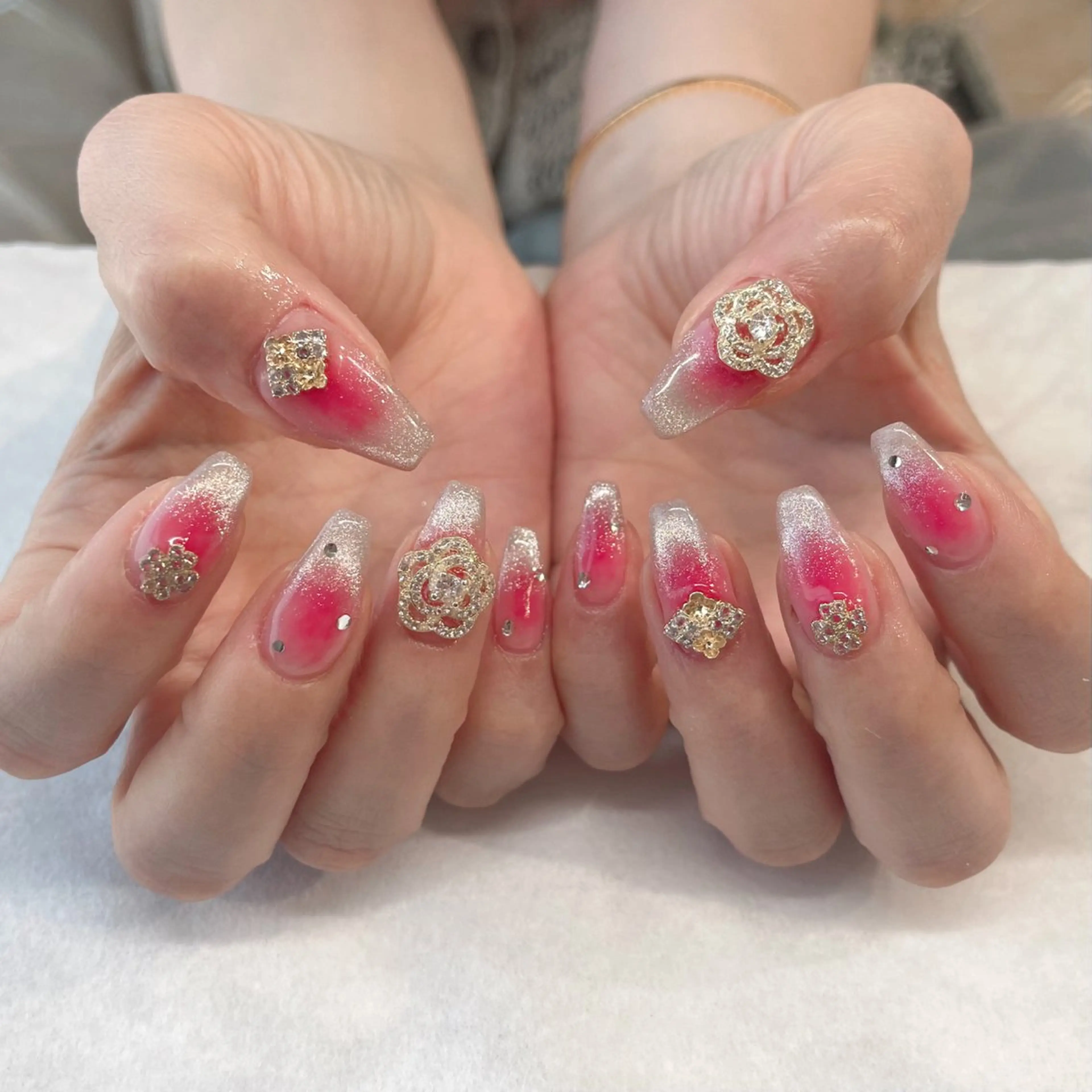 ネイル ハンドネイル 💎🐰 saki. m 🐰💎のネイルデザイン