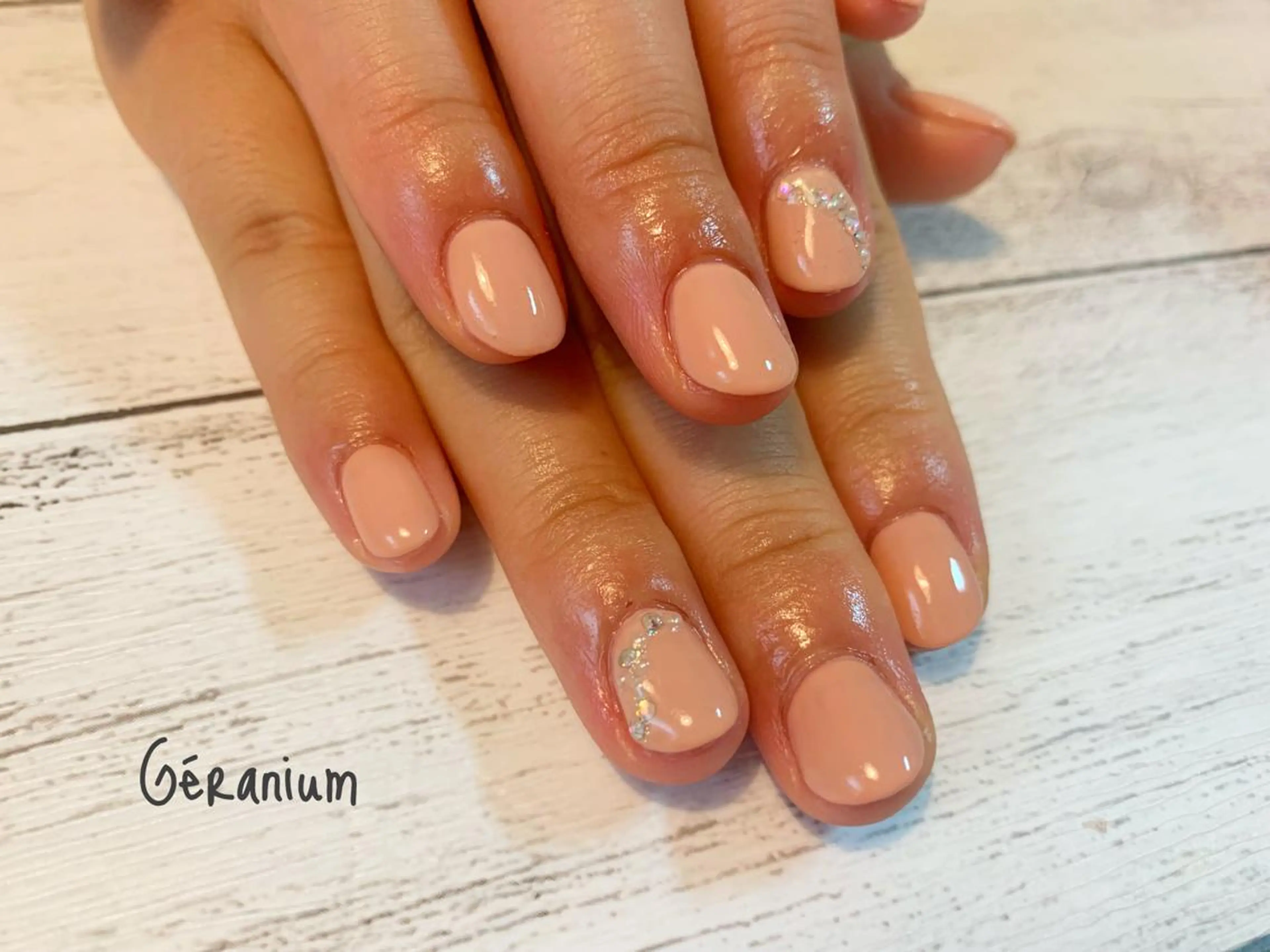 ネイル ブライダルネイル ハンドネイル フットネイル GéRanium Harukaのネイルデザイン