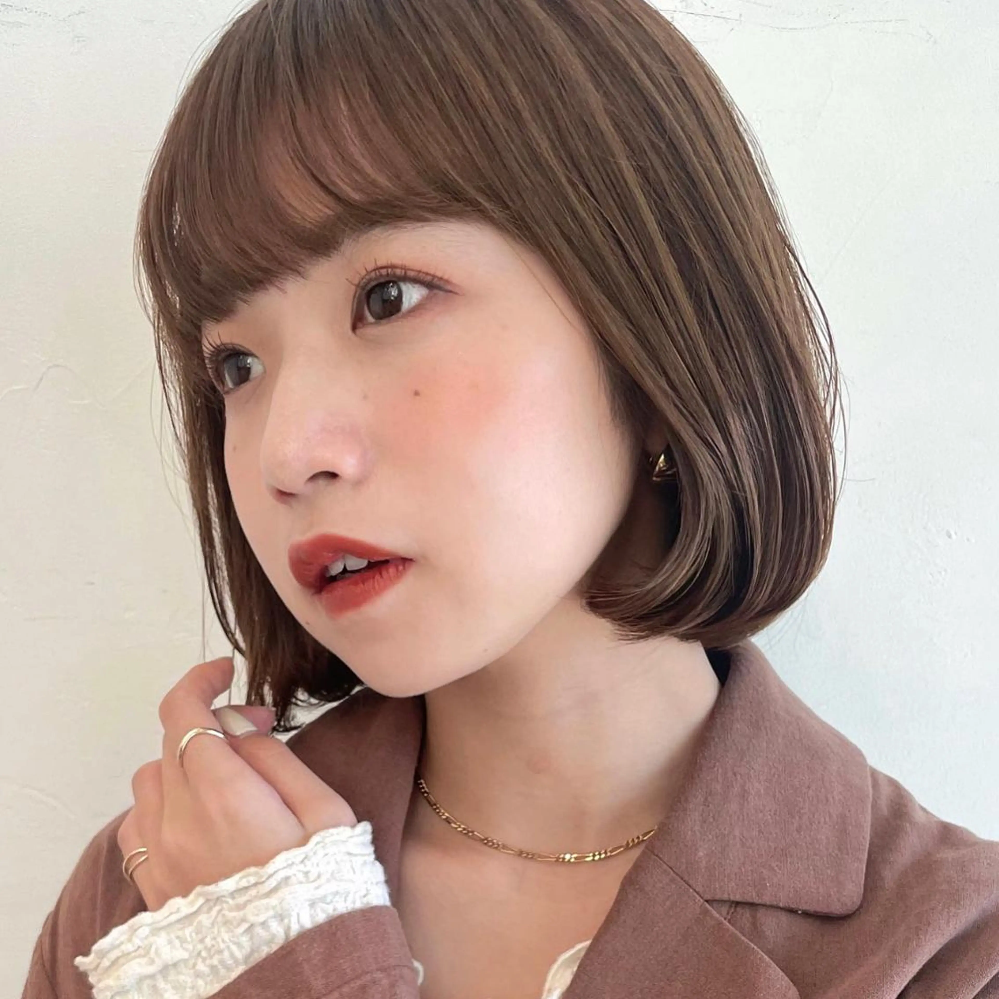 ショート カラー ベージュカラー 透明感カラー カット ヘアカラー OAK 学芸大学所属・秋葉萌　透明感カラー /レイヤー/ボブ♡のヘアスタイル