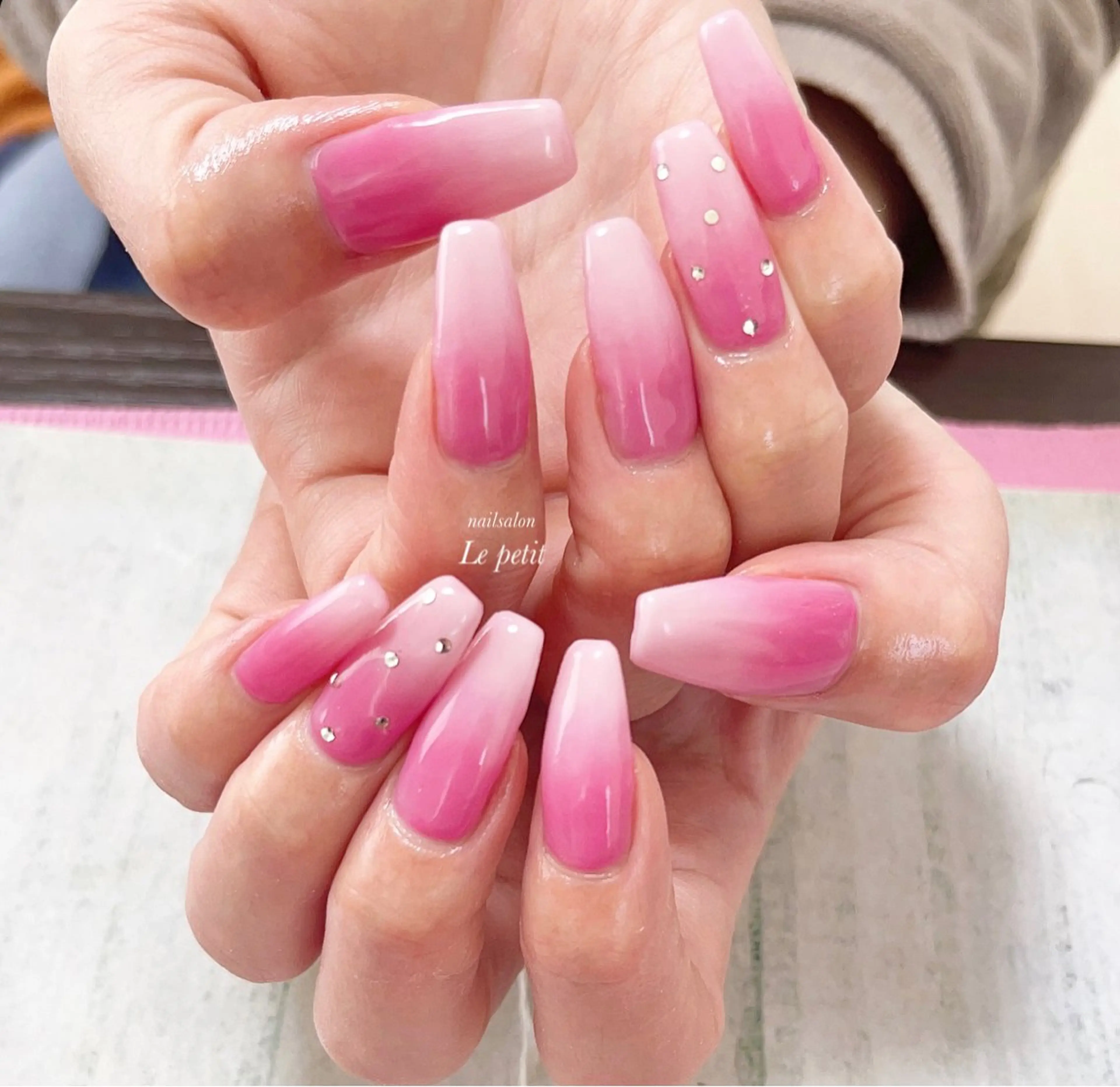 ネイル 石野 広佳のネイルデザイン