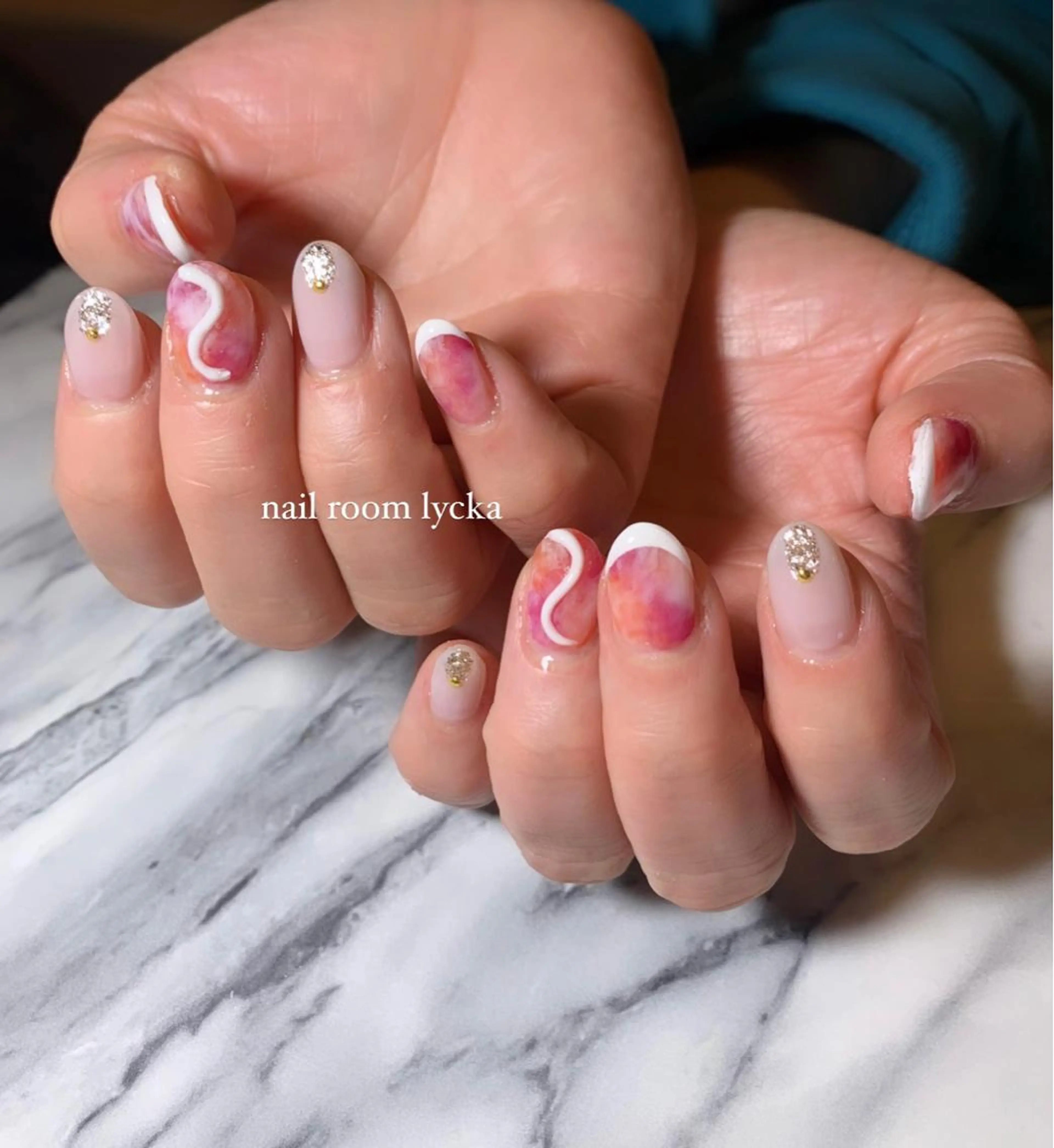 ネイル ﾈｲﾙﾙｰﾑﾘｯｶ 𝐦𝐚𝐲𝐮のネイルデザイン