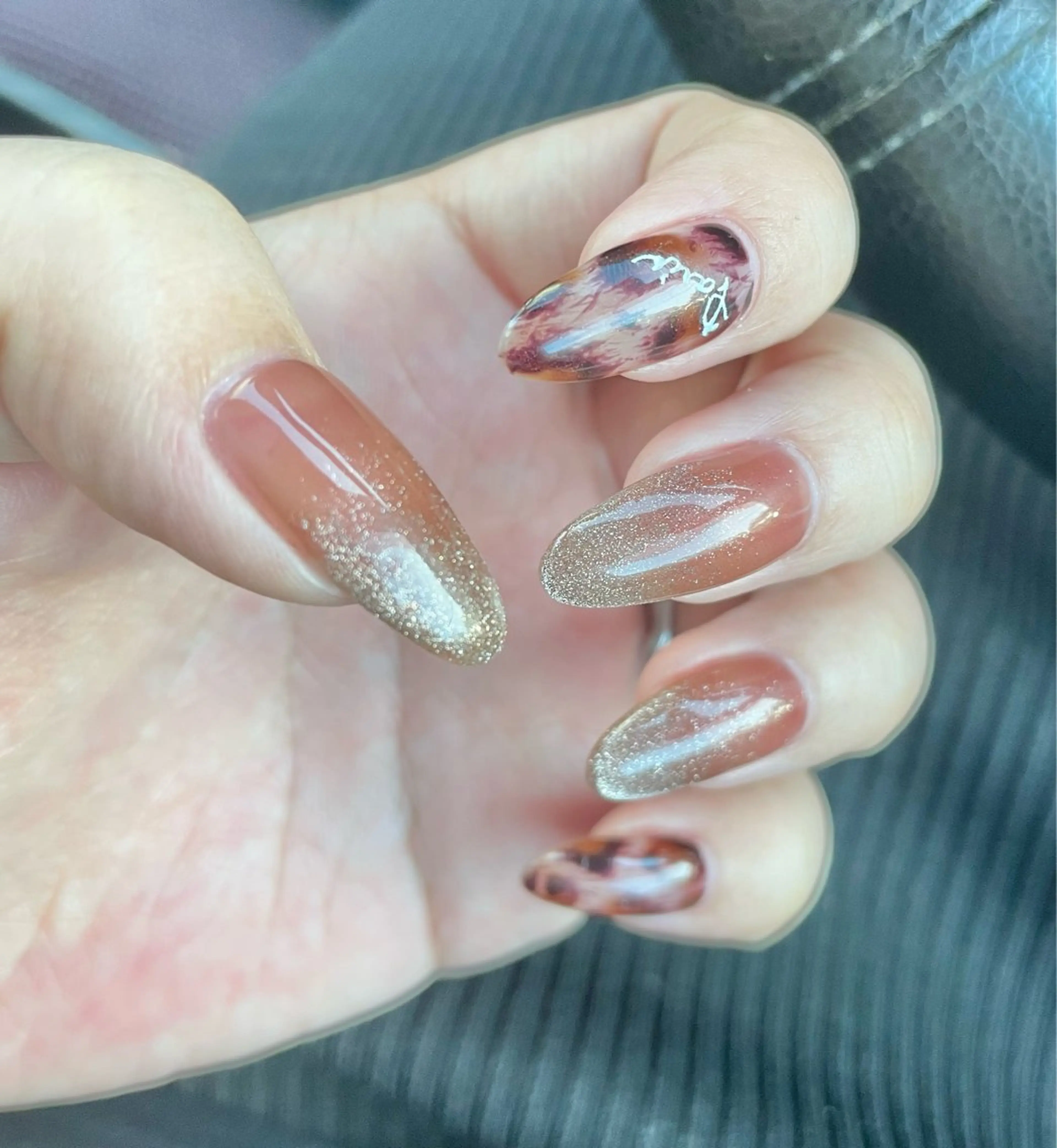 ネイル ジェルネイル グラデーション マグネットネイル ワンカラーネイル Rena-ju キャサディのネイルデザイン